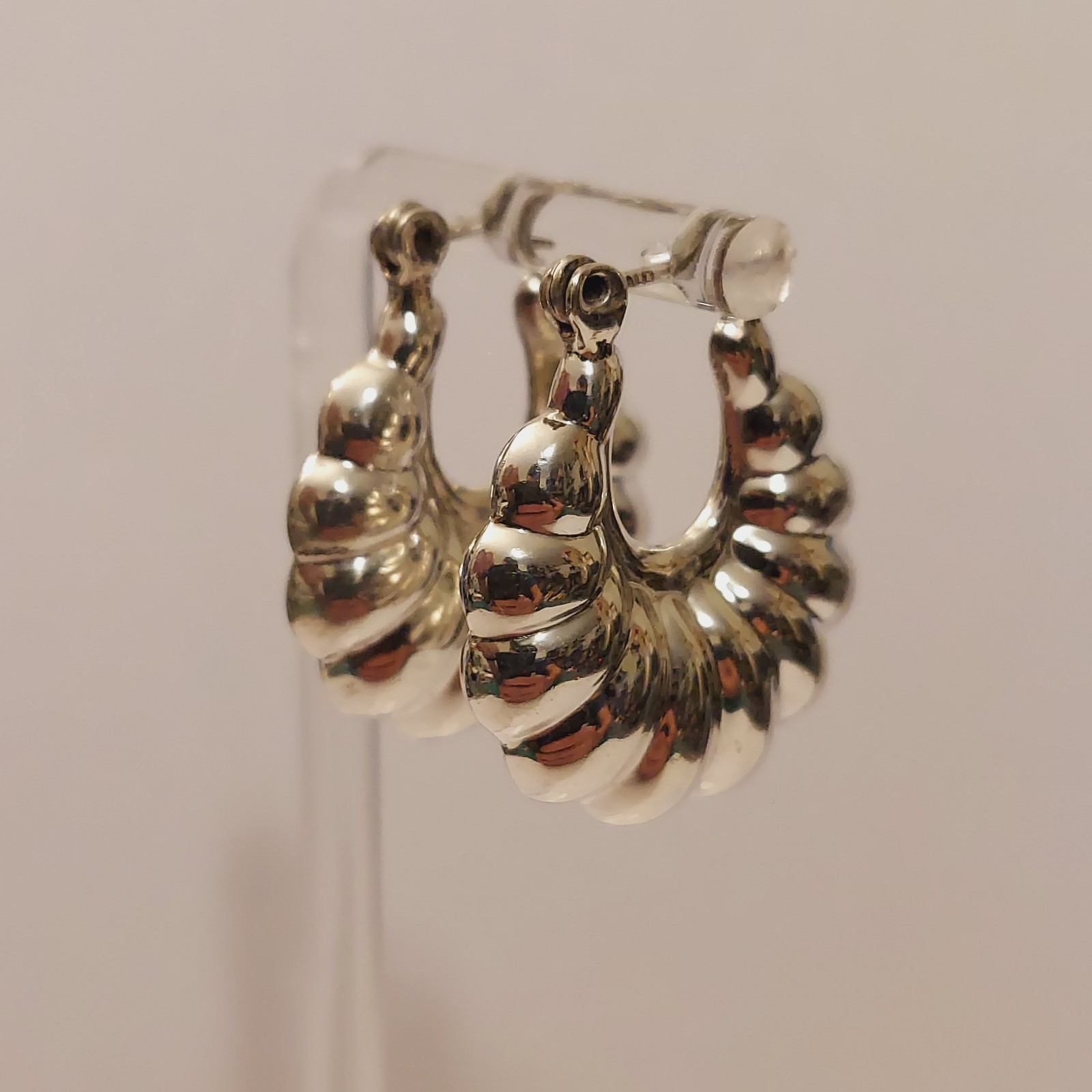 Vintage Chapal-Zenray ND 925 Sterling Silver Hollow Ribbed Shrimp Hoop Earrings
