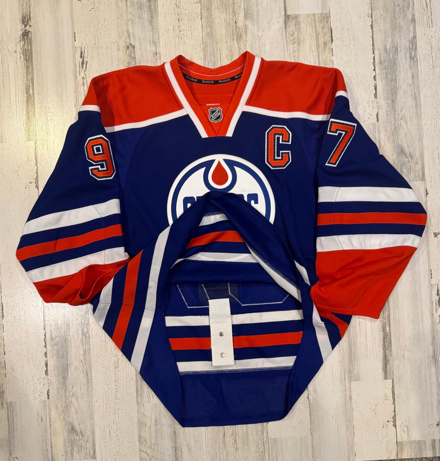 Connor McDavid On Ice Authentic Reebok NHL Oilers Hockey Jersey