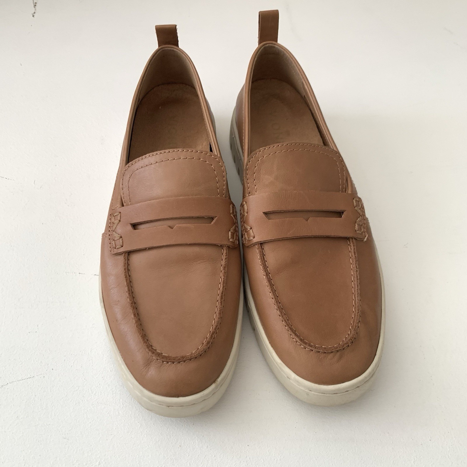 Vionic Women's Shoes Size 9.5 Tan Leather Uptown Loafer in Sand Suede