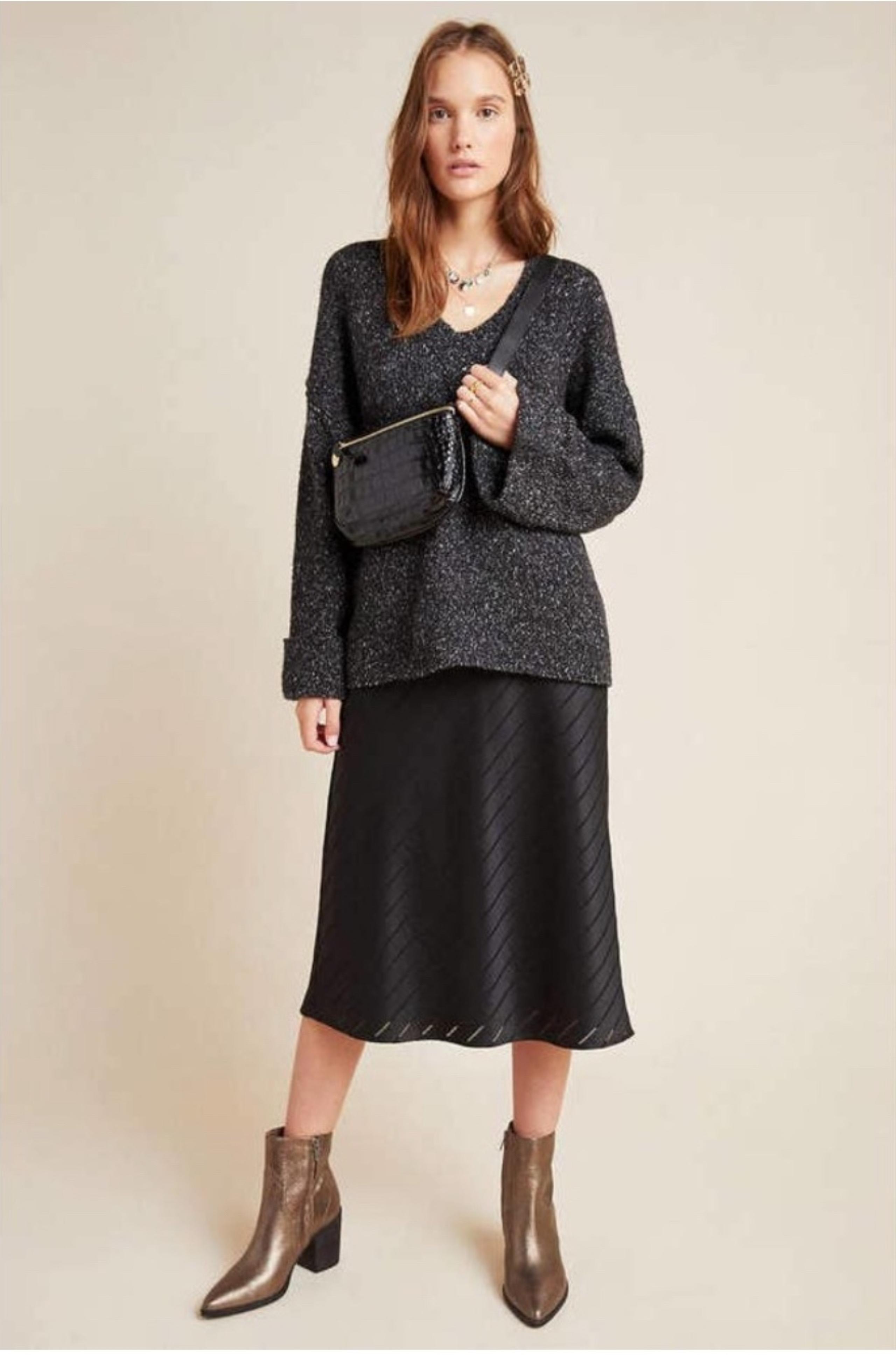 Anthropologie Maggie Bell-Sleeved Sweater Grey Marled V-Neck Charcoal