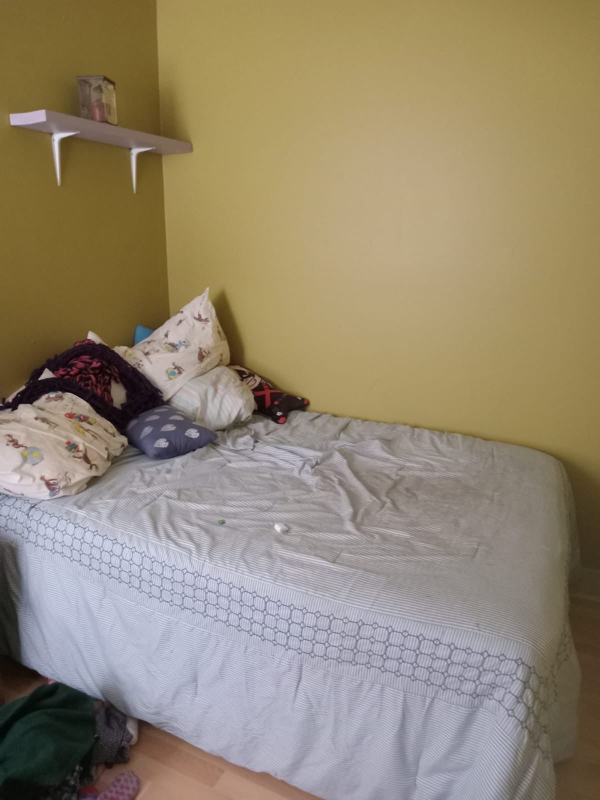 Bed: Full mattress, box spring, frame