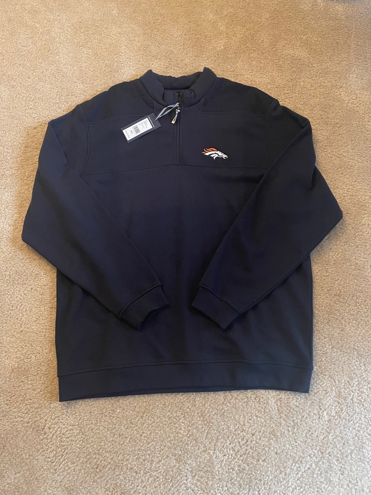incredible discounts Vineyard Vines Denver Broncos Pullover Men incredible discounts Vineyard Vines Denver Broncos Pullover Men