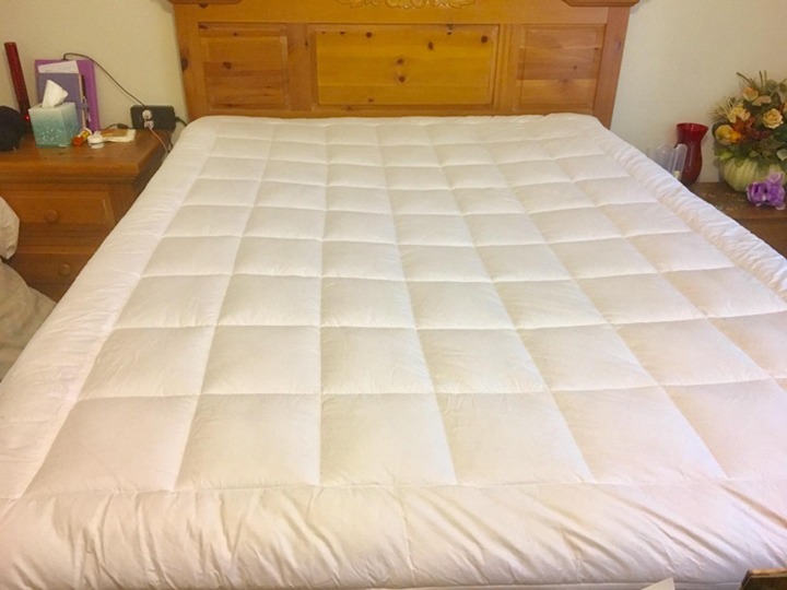 Queen Mattress Pad Cover Cooling Mattress Topper Pillow Top queen size