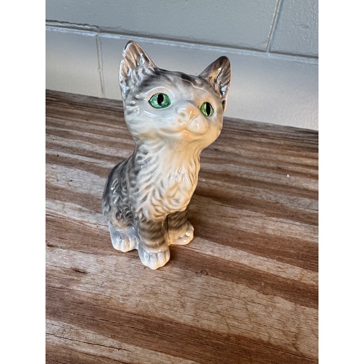 Vintage Goebel Grey Tabby Green Eyed Kitty Cat Ceramic Figurine