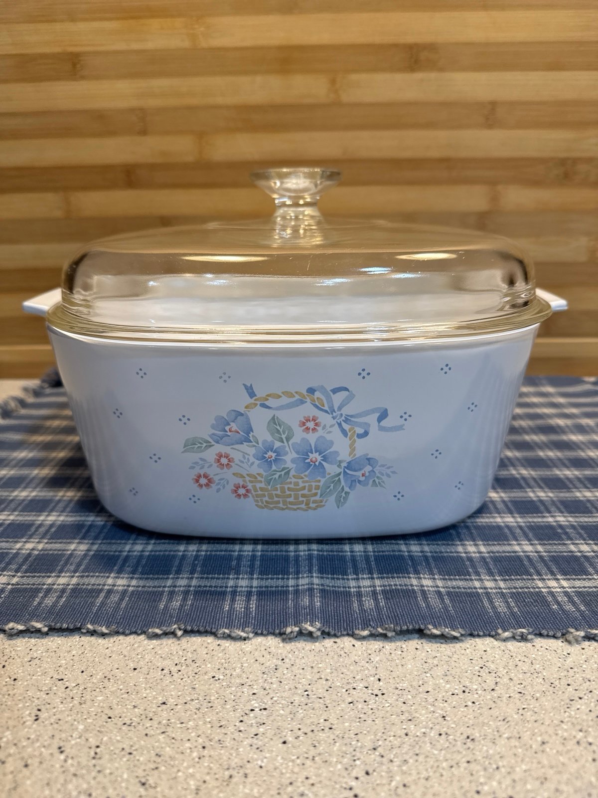 Vintage Corning Ware Country Cornflower 5L Dutch Oven Casserole Dish, A-5-B