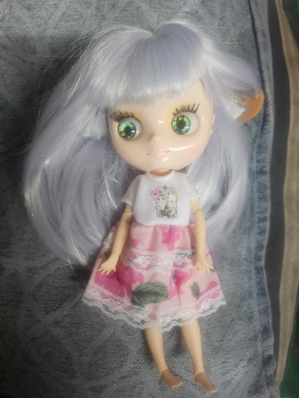 Costum made Middle Blythe doll 8 inch green and black eyes