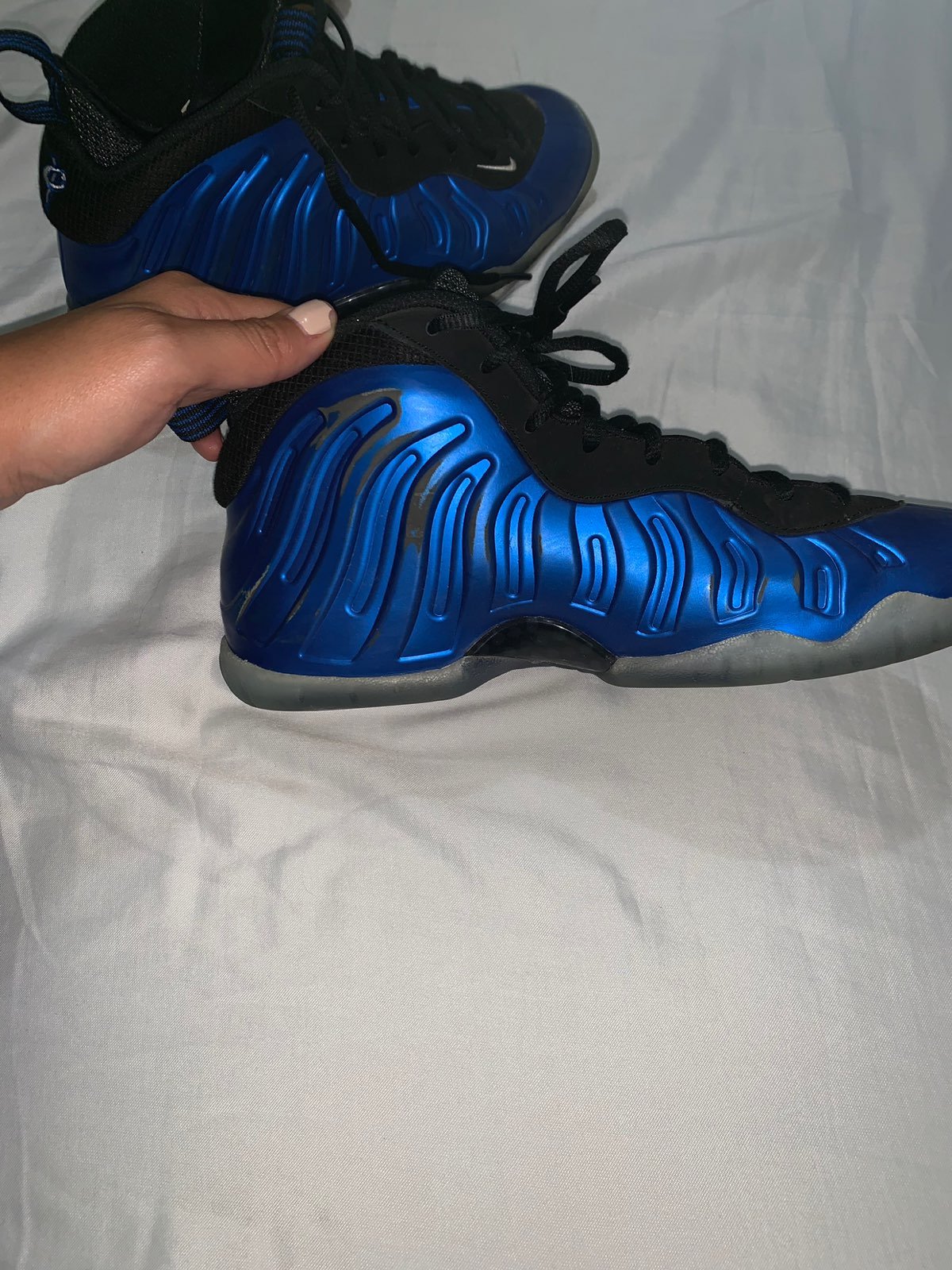 7y electric blue foams