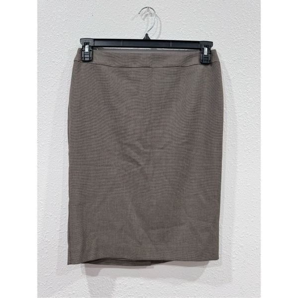 Le chanteau brown women pencil skirt size 4