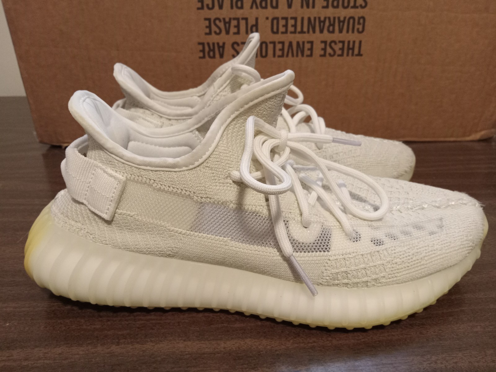 Adidas Yeezy Boost 350 V2 Low Bone Men's Size 8 HQ6316