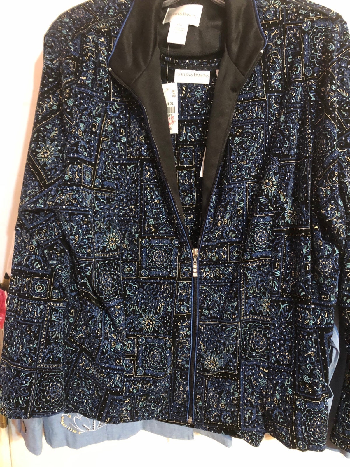 Drapers & Damon’s 2 pc Jacket & Top 110