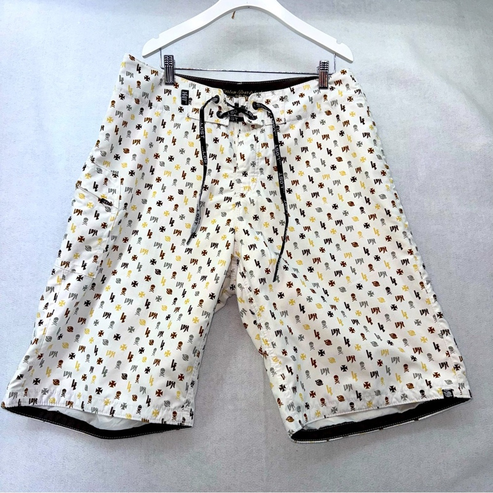 EUC Rare Print Lost Masters of Mayhem Custom Board-shorts size 33