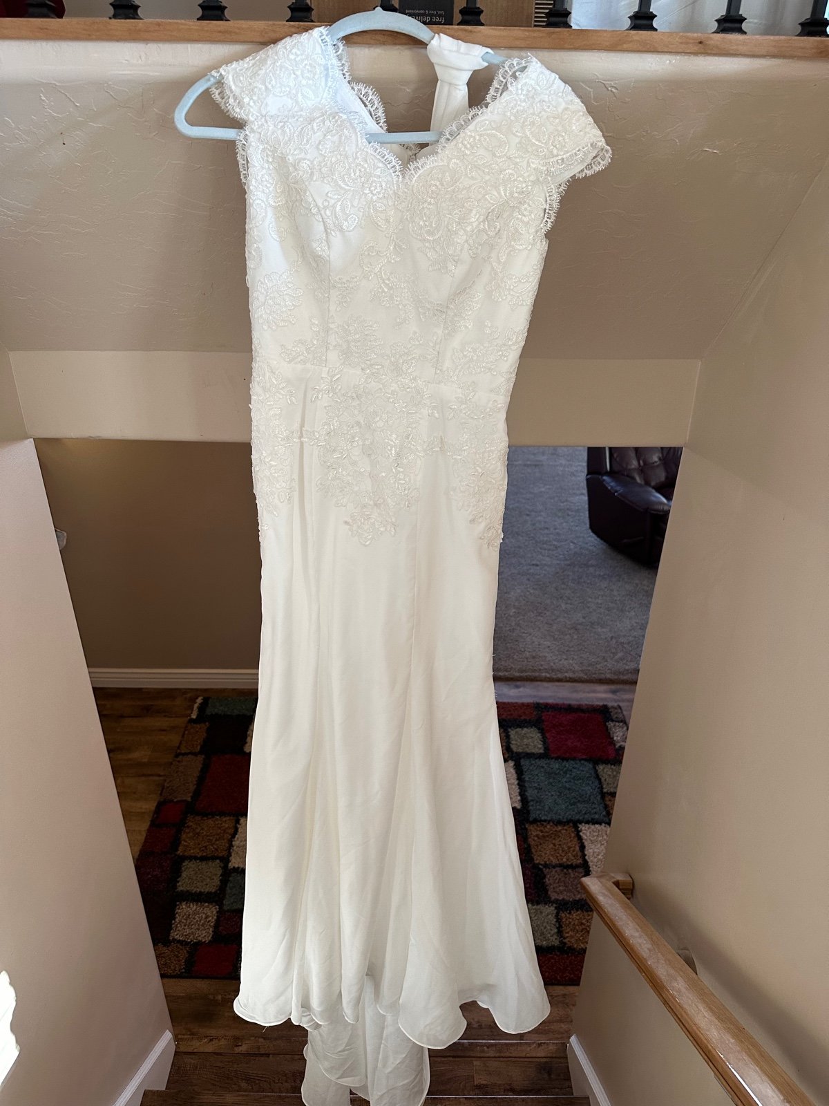 Brand new beautiful wedding dress!