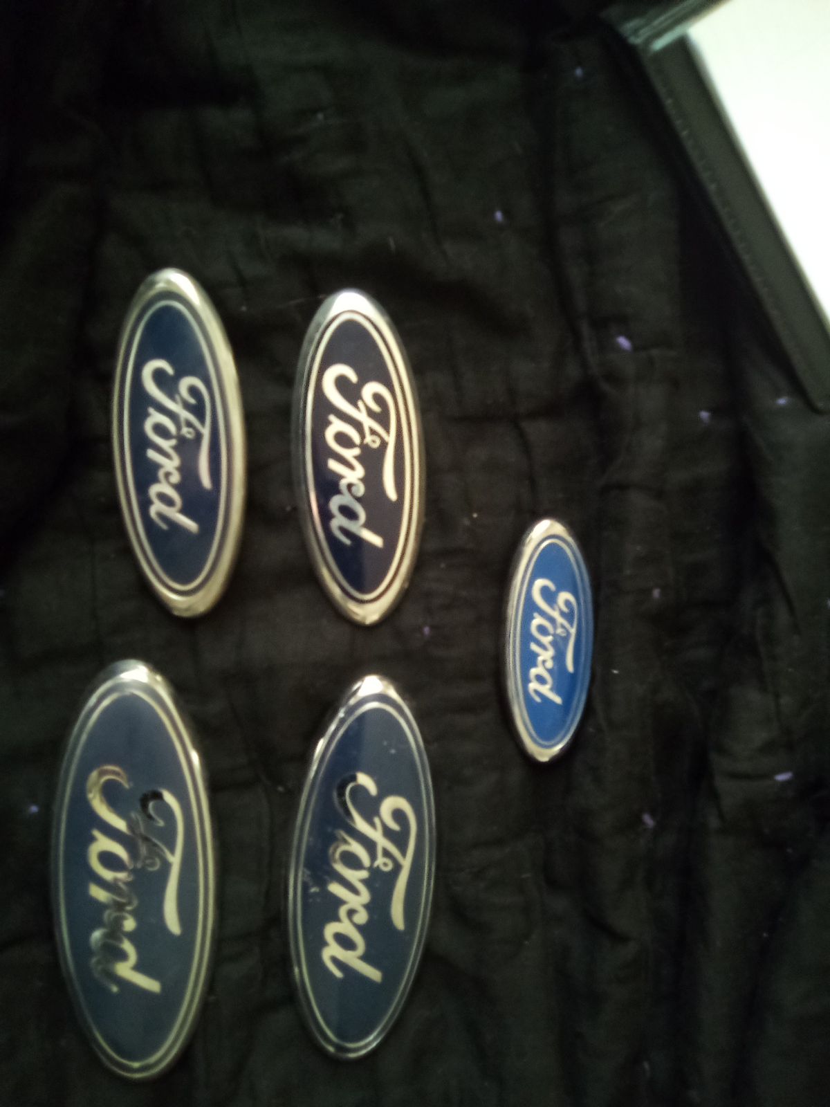 Ford emblems