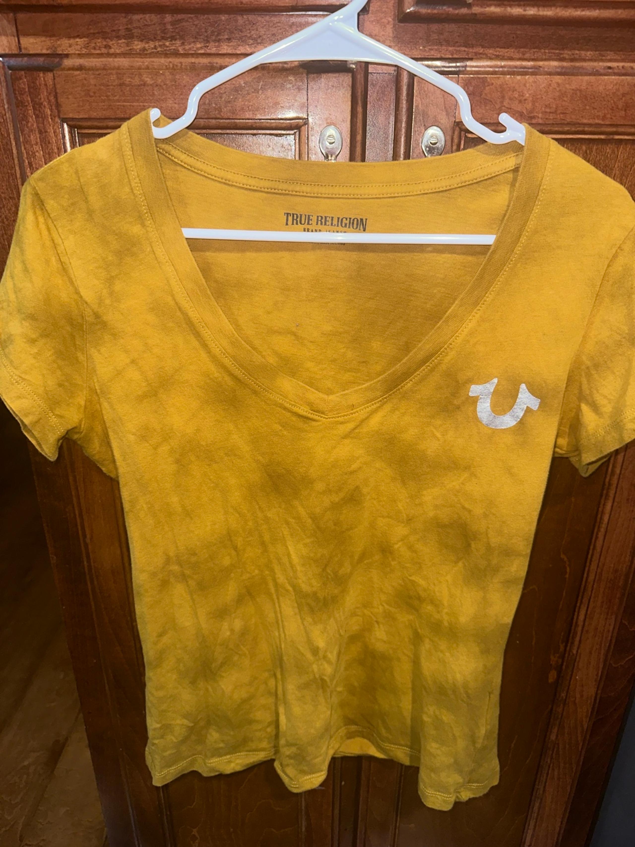 True Religion Women’s V-Neck T shirt