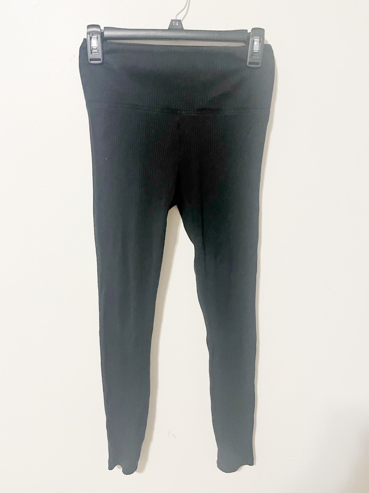 Pink by VS Classic Black Yoga Ribbed Leggings