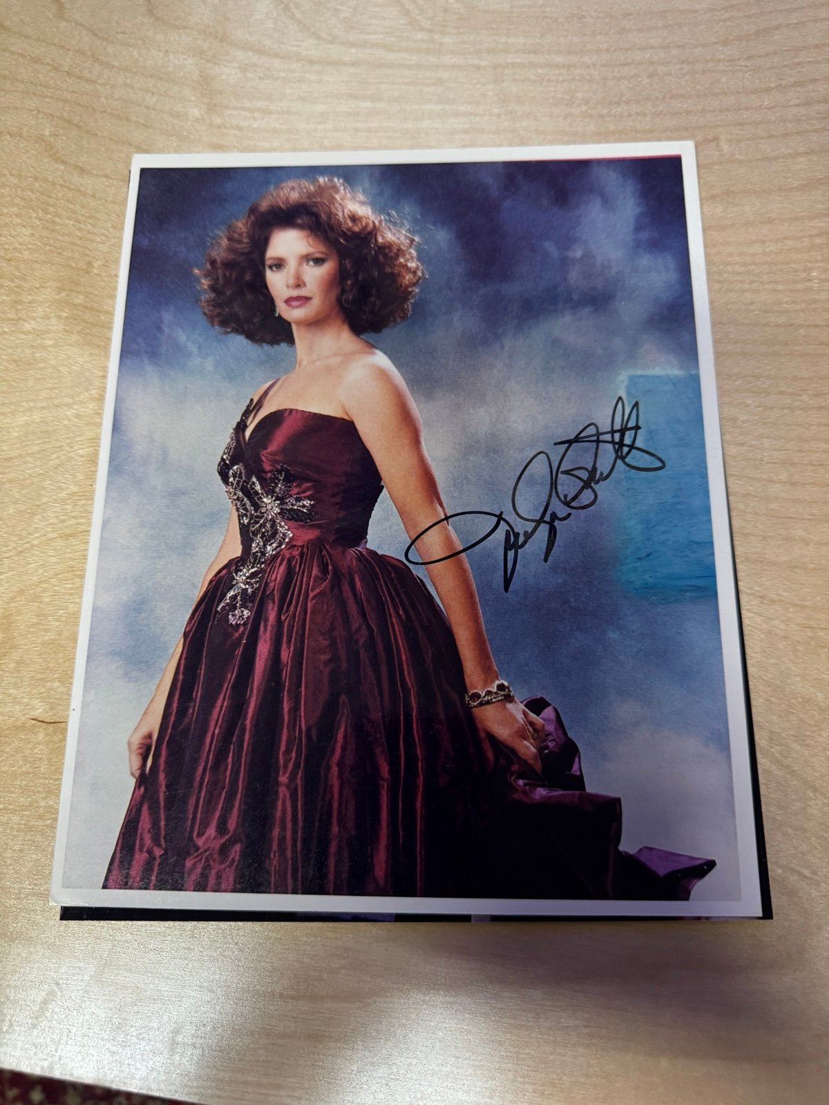 Jacklyn Smith sighed photo Charlie’s Angels