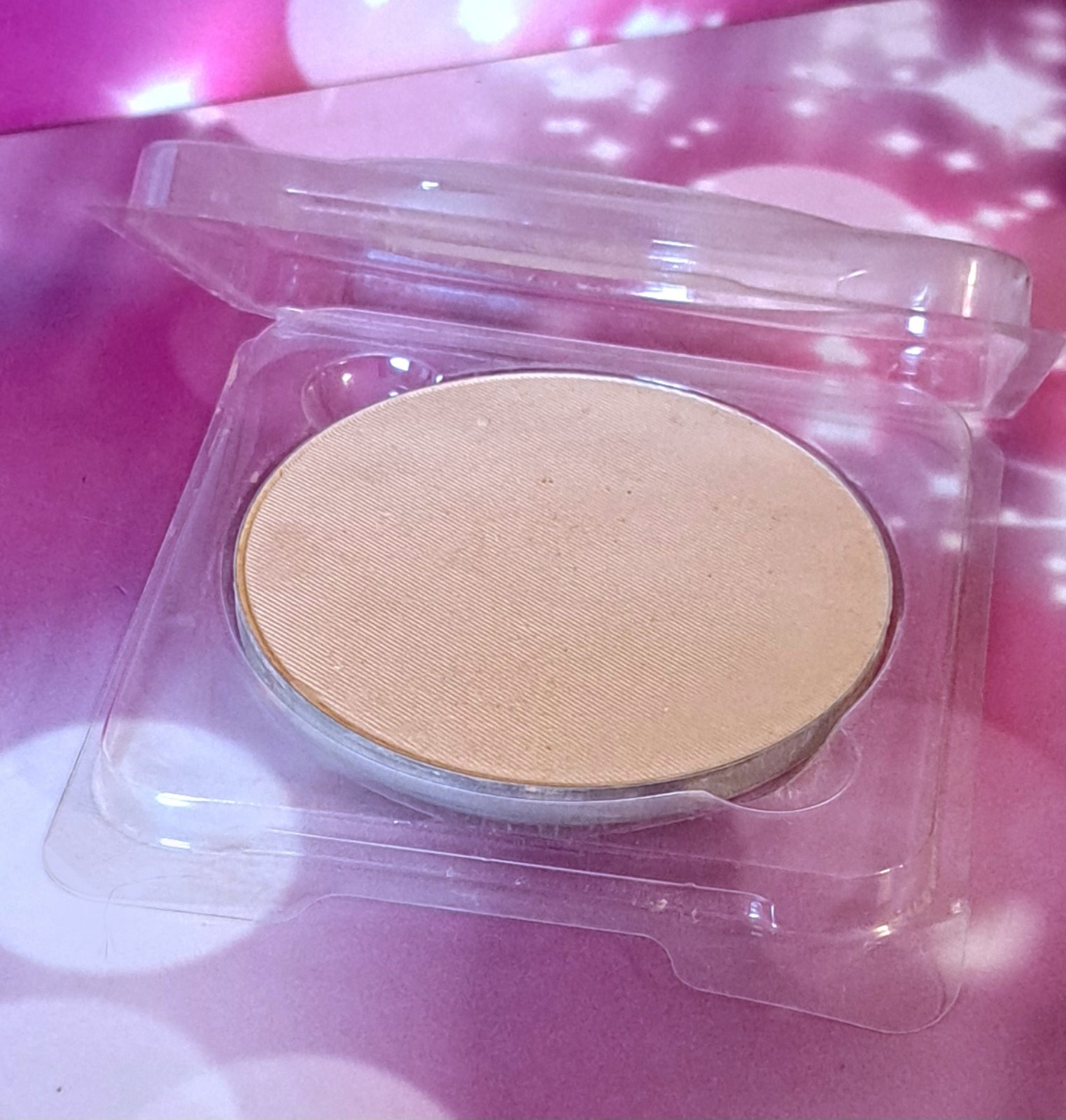 Lancome Dual Finish Multitasking Powder Foundation REFILL PAN Amande III 3