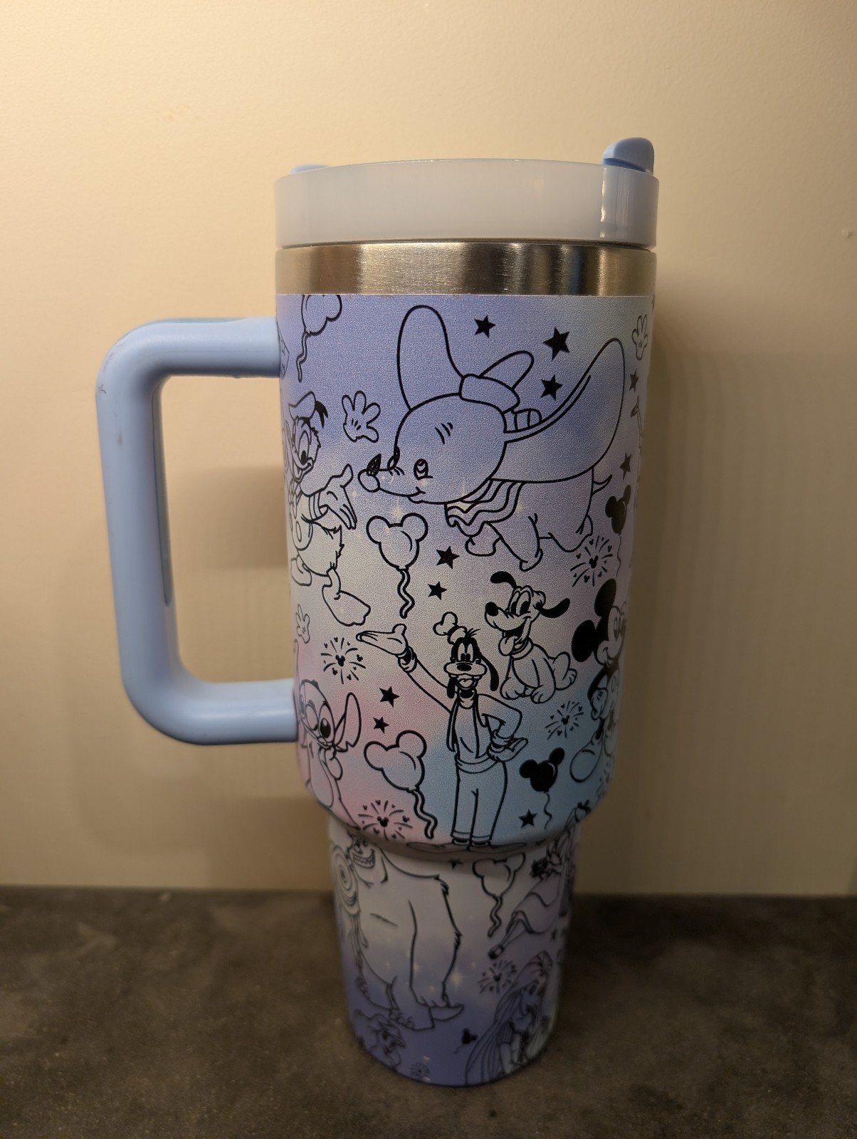 Disney 40oz tumbler