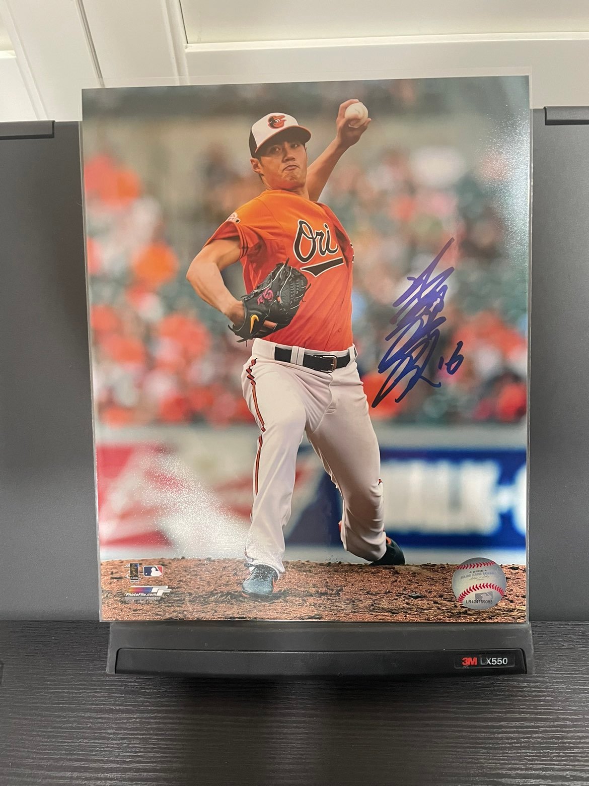 Wei Yin Chen signed 8x10 autographed photo Baltimore Orioles