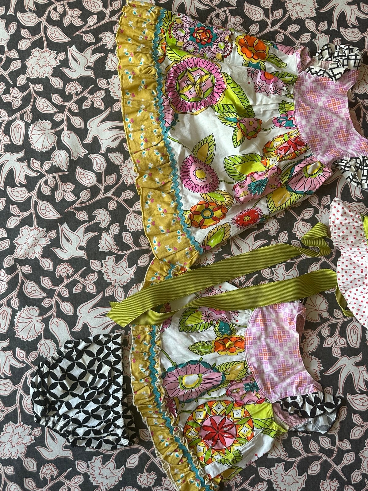 Sister set fresh flutter Matilda Jane