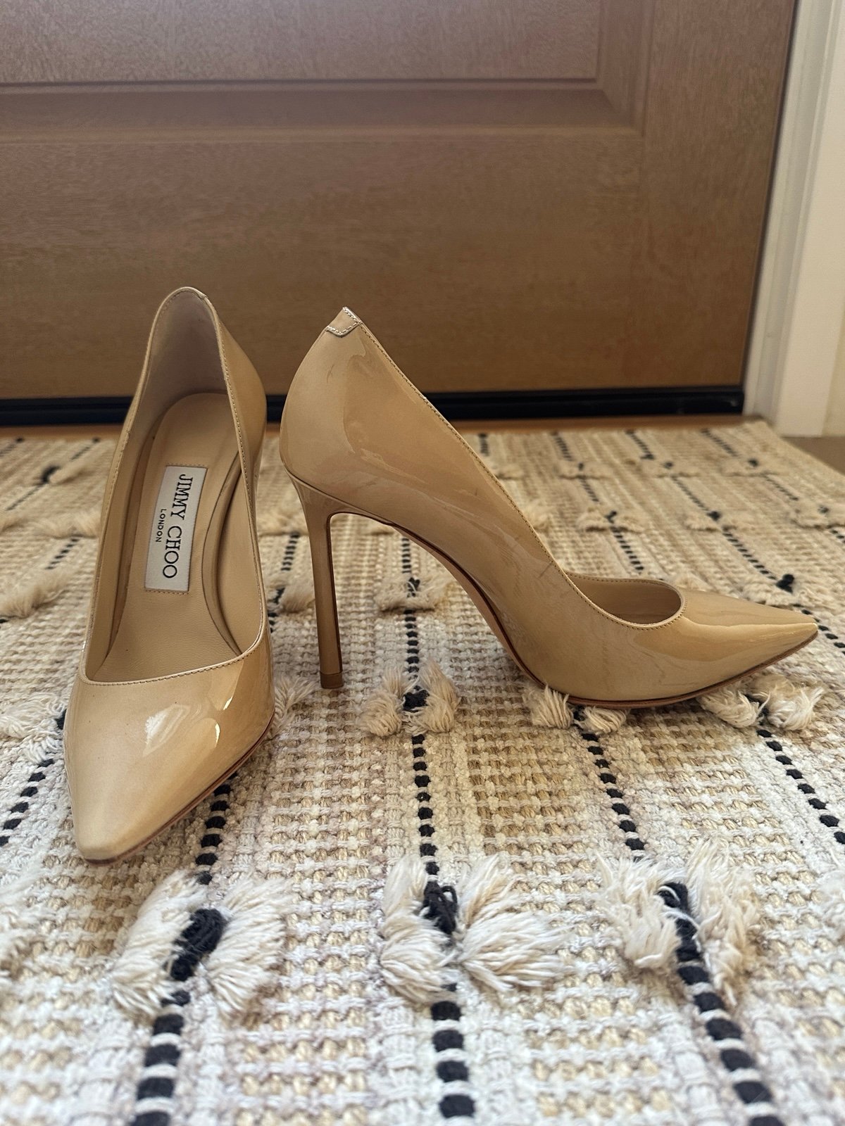 Jimmy Choo Romy 100 in Patent Nude Size 35.5
