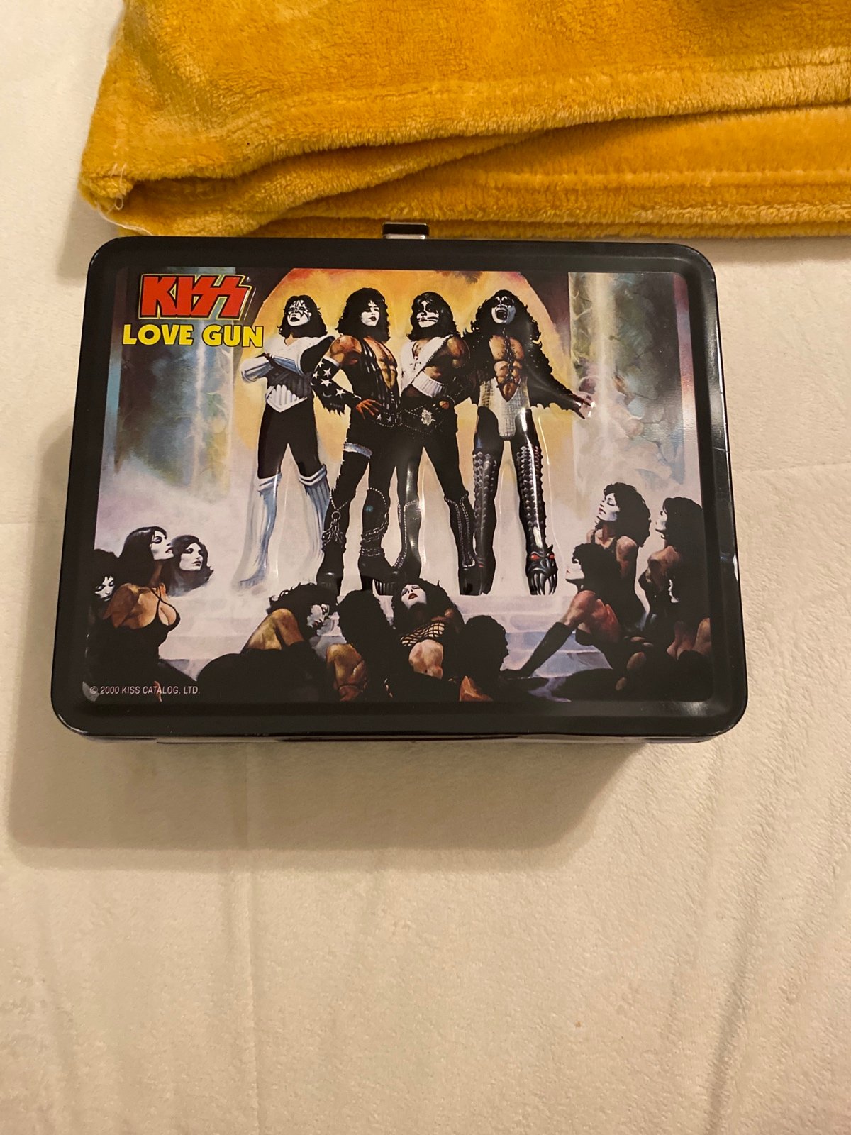 kiss tin lunch box