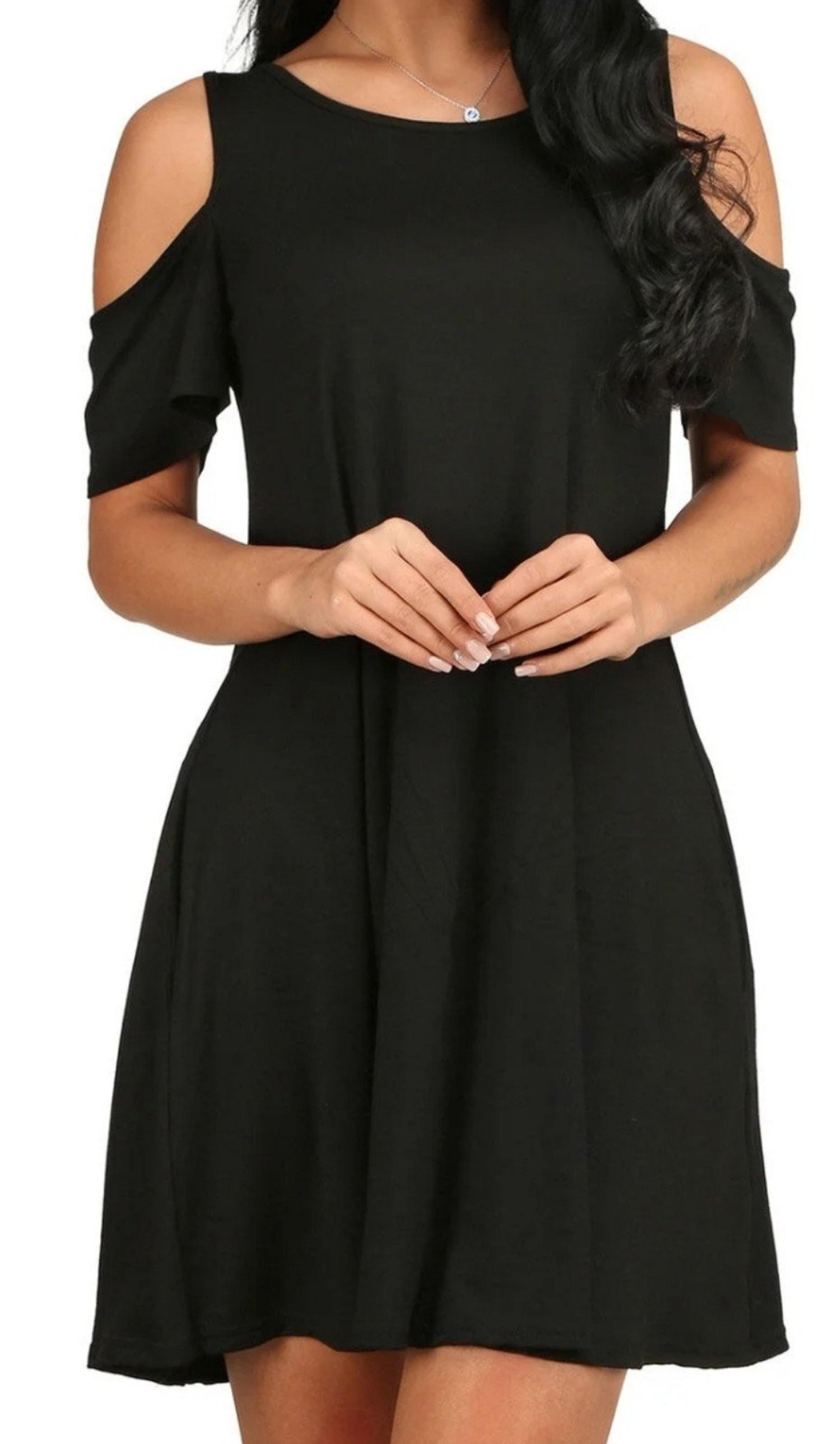 NWT New York and Co cold shoulder dress size M!