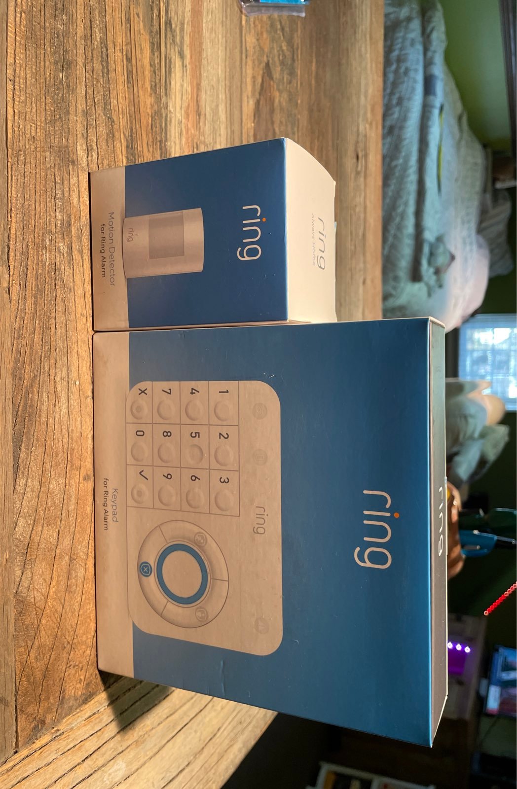 Keypad and Motion Detector for Ring Alarm