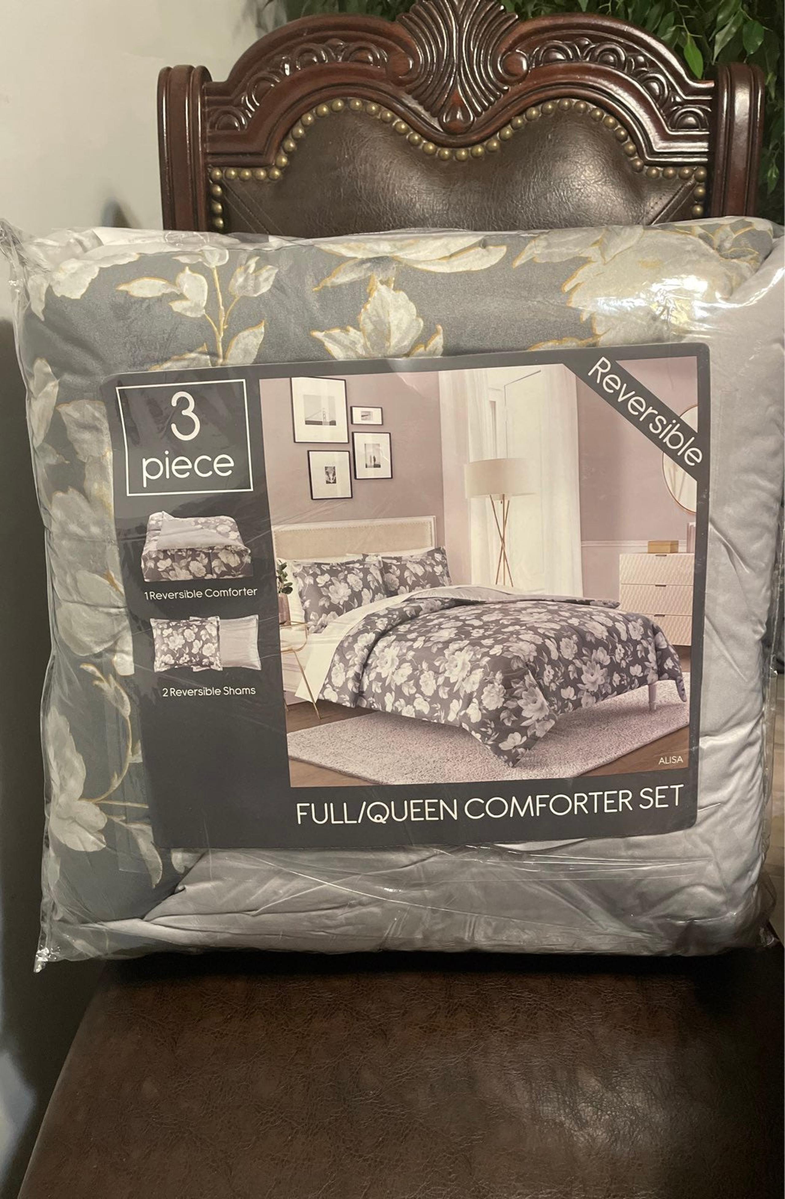 Sunham 3 piece reversible Alisa full/queen comforter set gray flowers