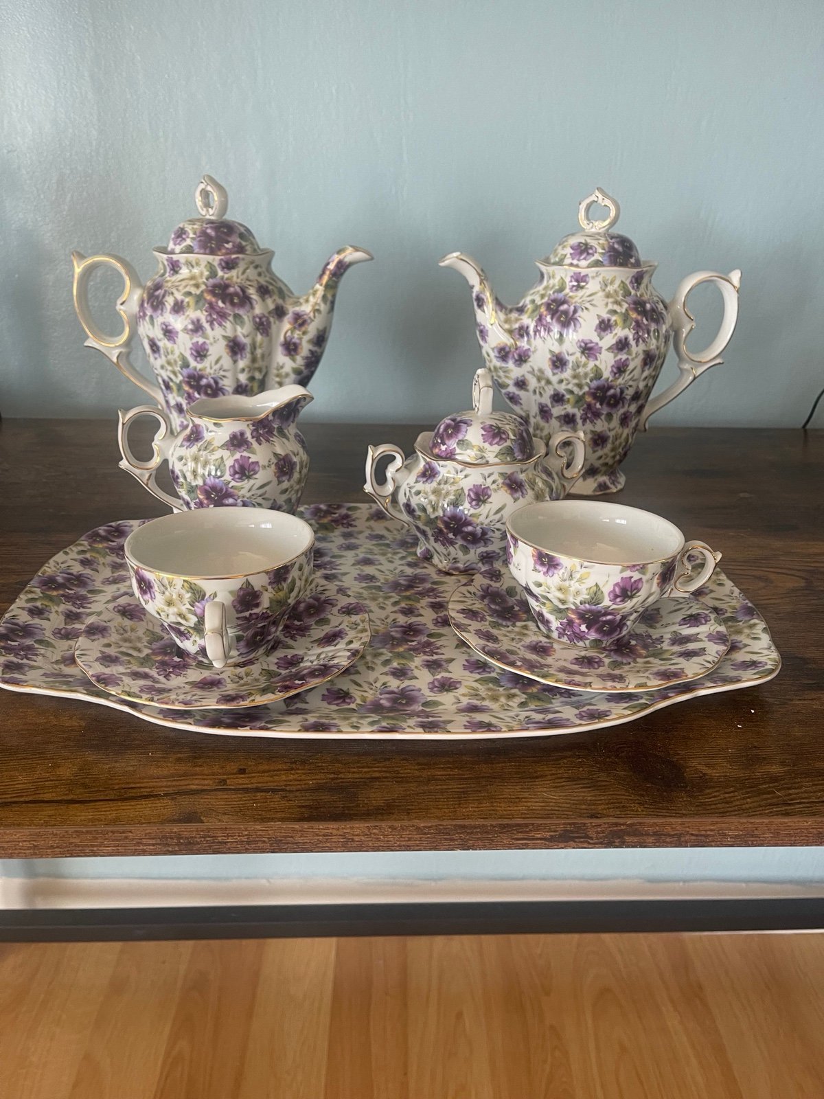 Victorias garden purple flowers tea set (RARE VINTAGE) 9 peice set