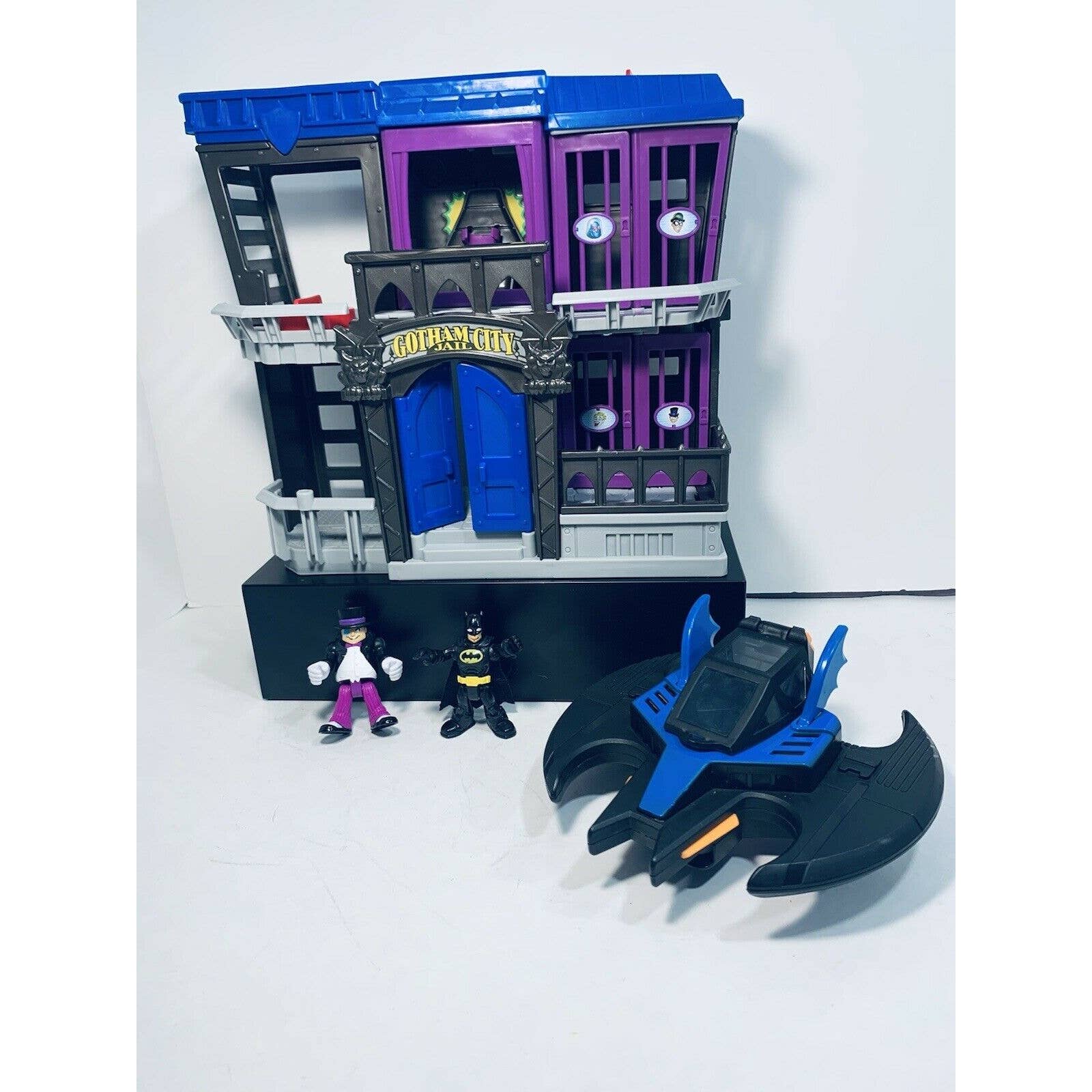 Fisher-Price Imaginext DC Super Friends, Gotham City Jail with figure & Batjet