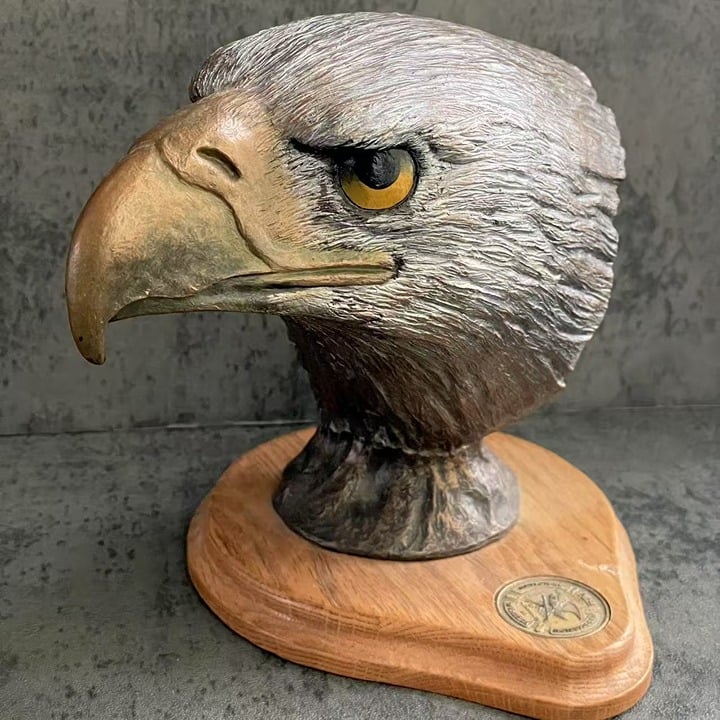 VTG National Rifle Association Bald Eagle Statue 8 Signed by B.J. Williams RARE