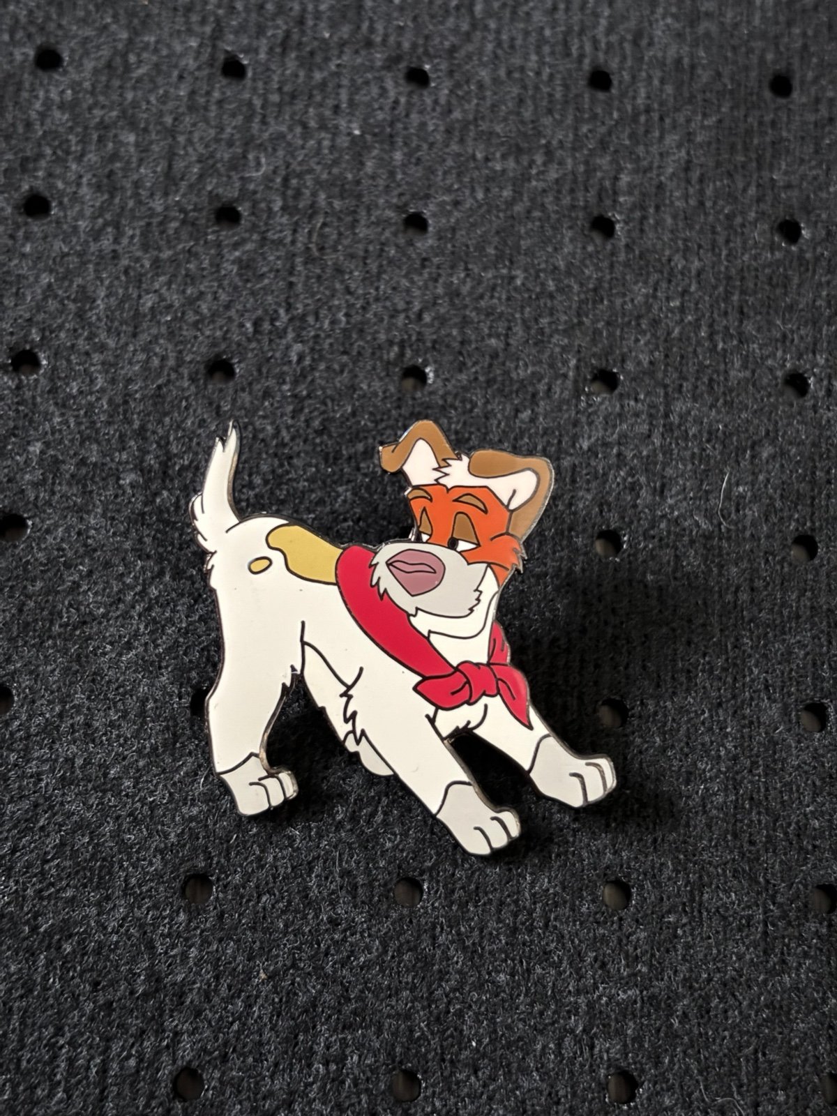 Oliver and company dodger pin