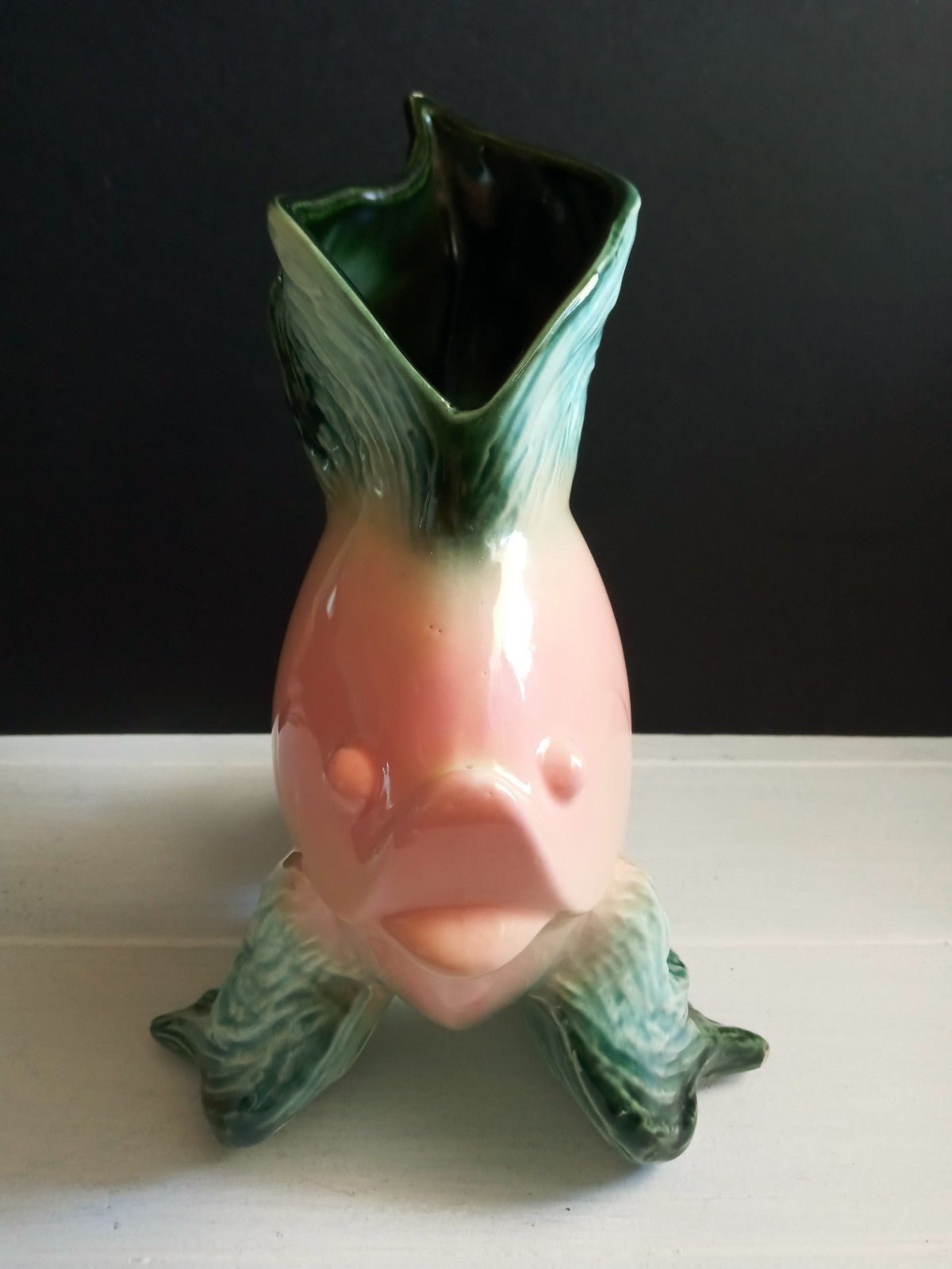 HULL Pottery Vintage Kitsch Tide Angel Fish Vase Planter USA