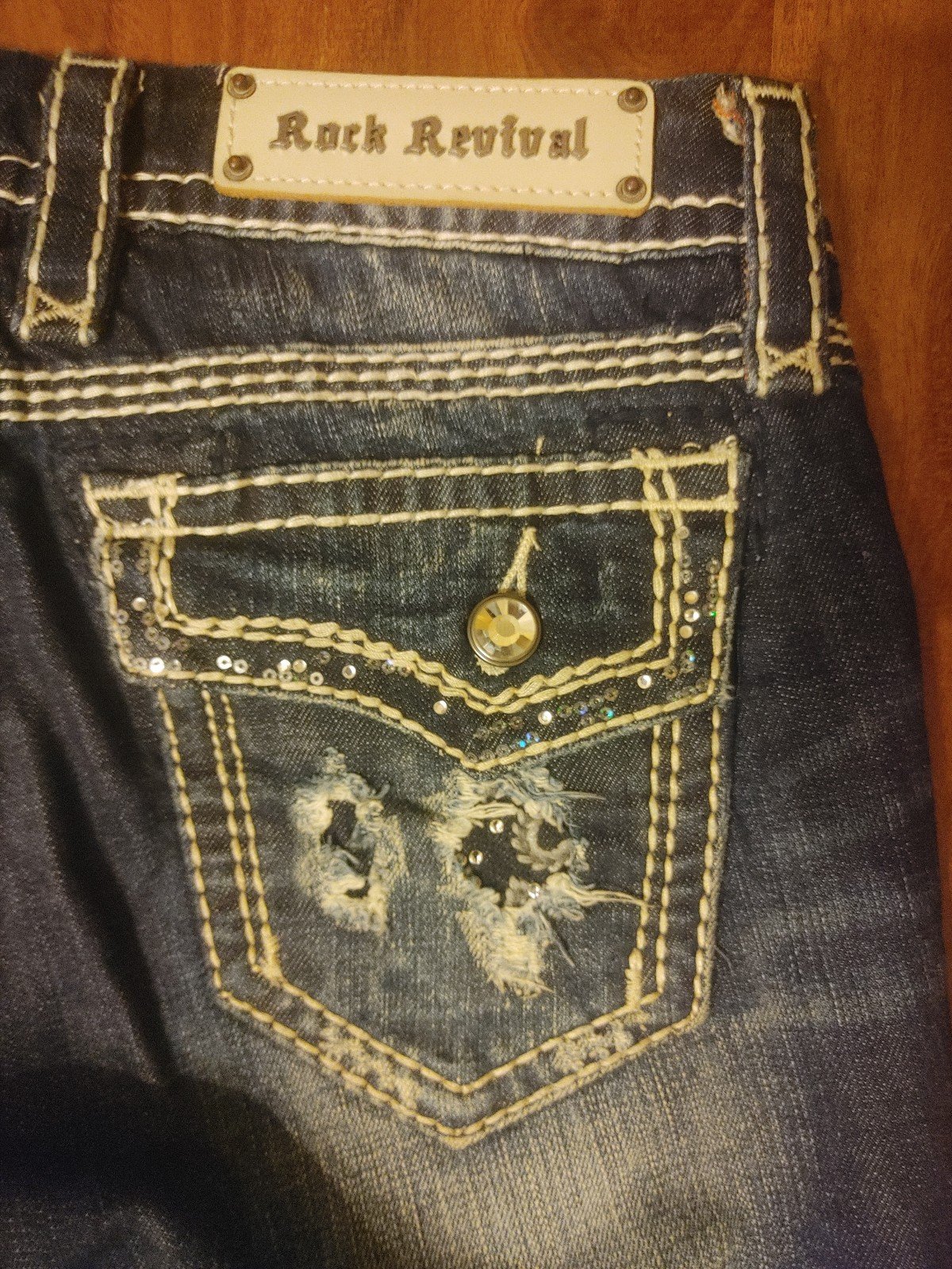 NWOT Ladies Rock Revival Jeans Size 28x32