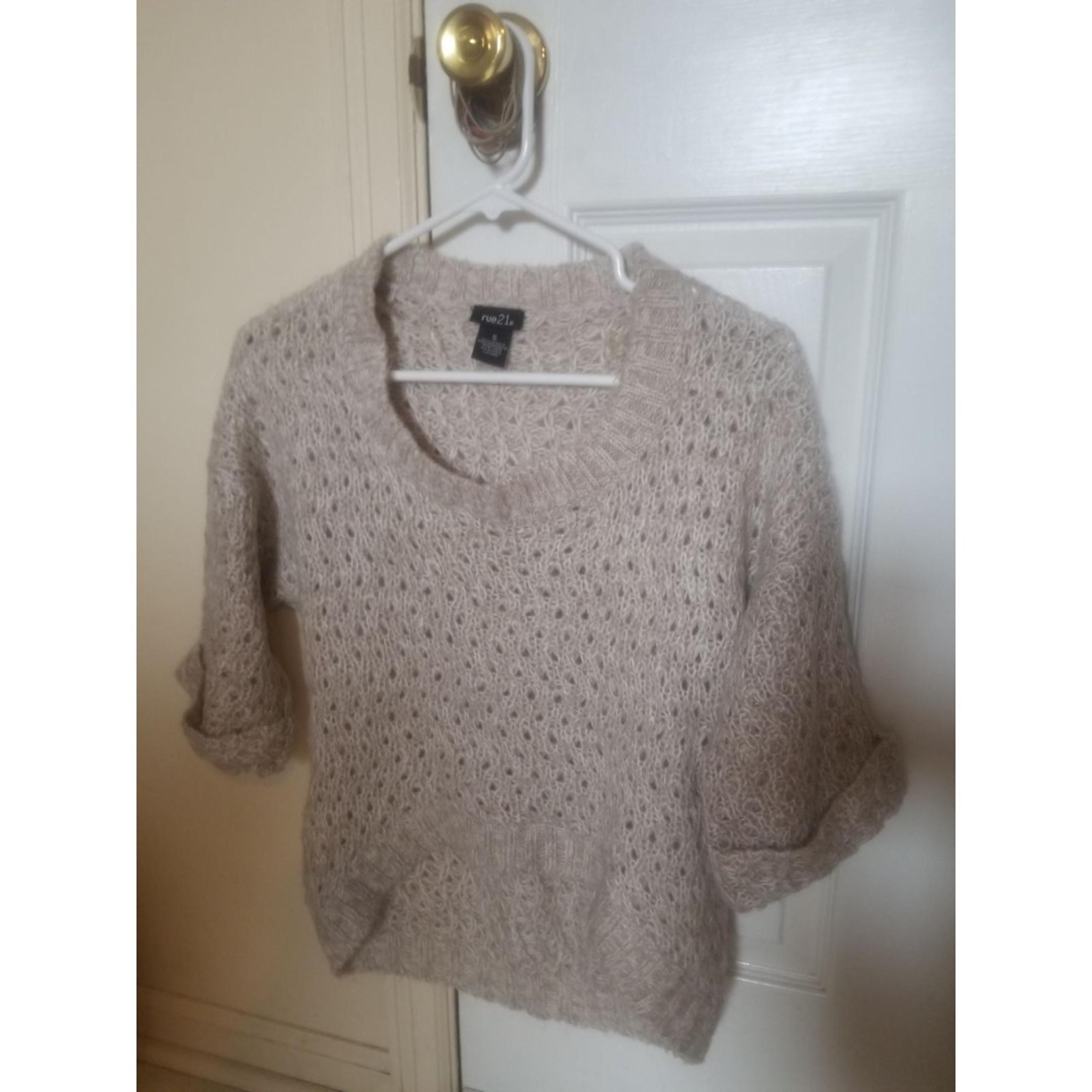 Rue 21 Short Sleeved Waffle Knit Sweater Cream Size Small