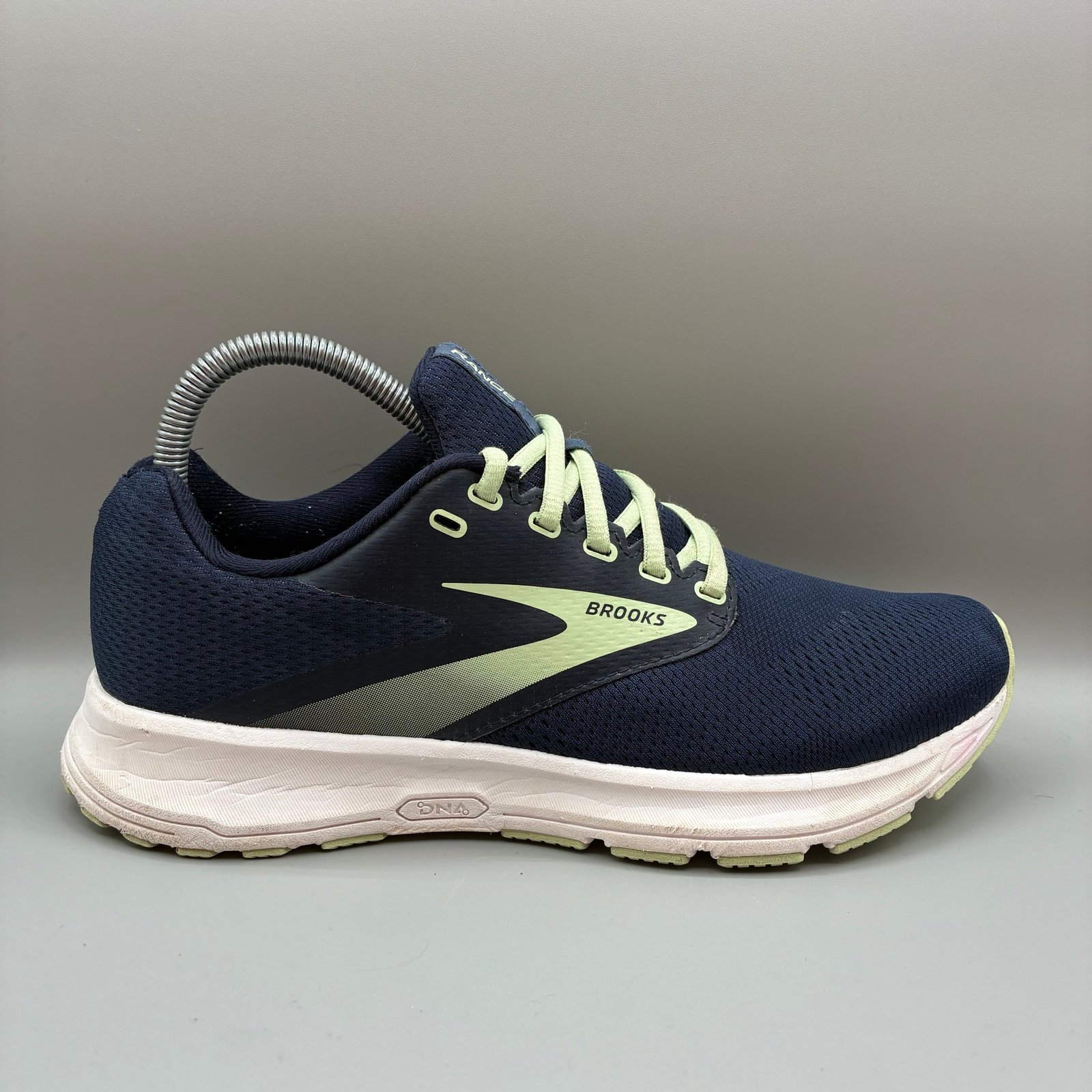 Brooks Range Running Women’s 9 B Blue Athletic Sneakers 1203361B442
