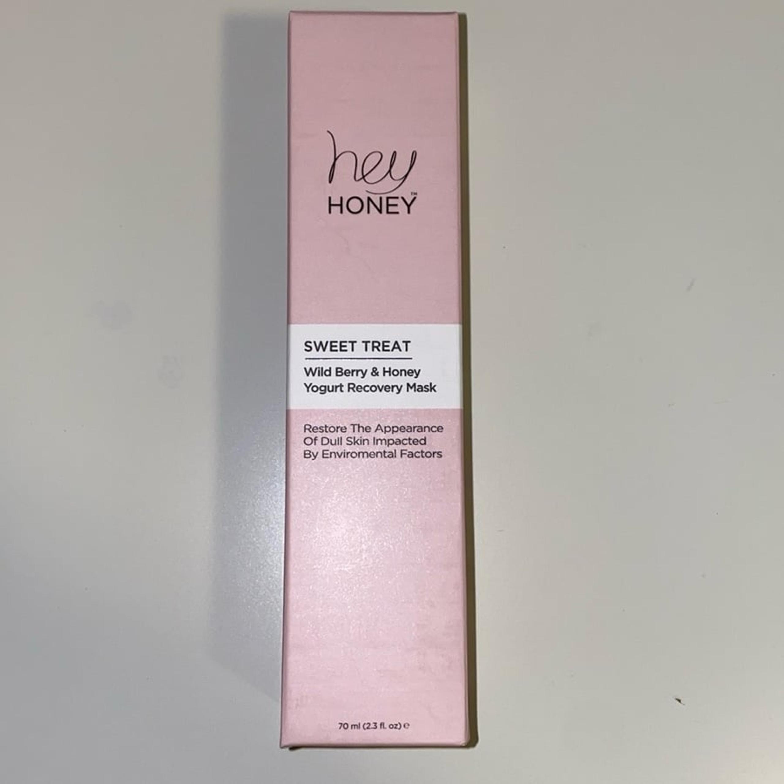 Hey Honey Sweet Treat Wild Berry & Honey Yogurt Recovery Mask