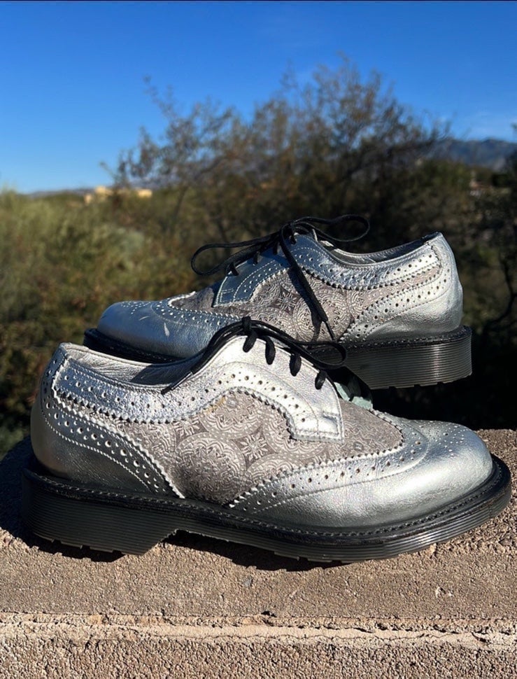 Rare Dr. Martens MIE Silver Medallion Brogue Wingtip Oxfords UK 5