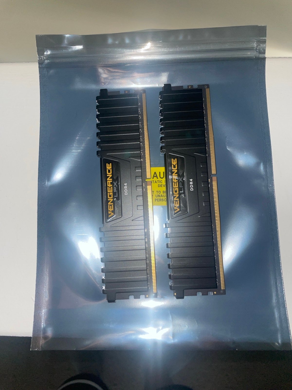 Corsair Vengeance LPX DDR4 2133MHz 2x8GB