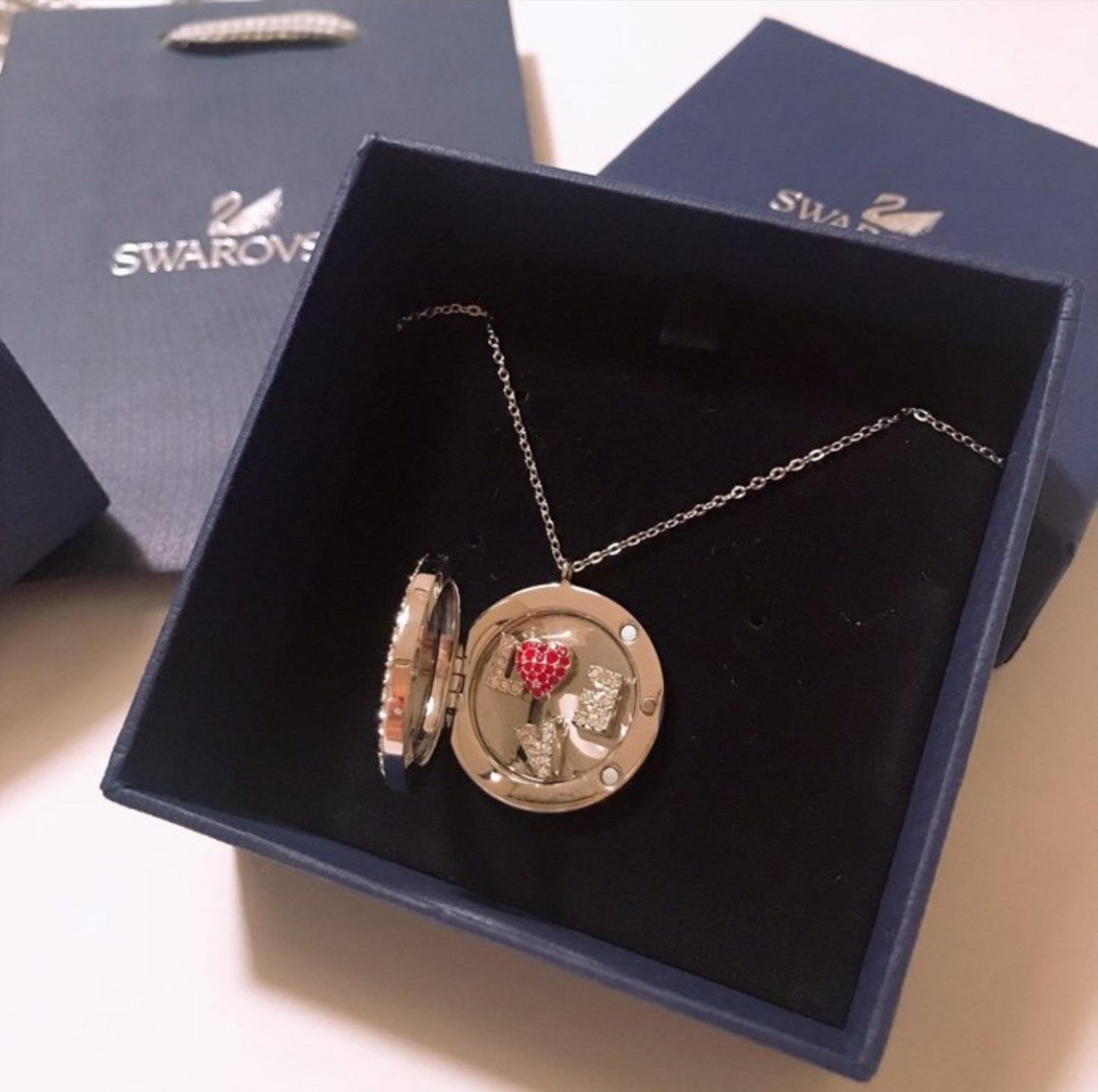 Swarovski Treasure Locket Pendant Necklace - 5071303 ! New with box!