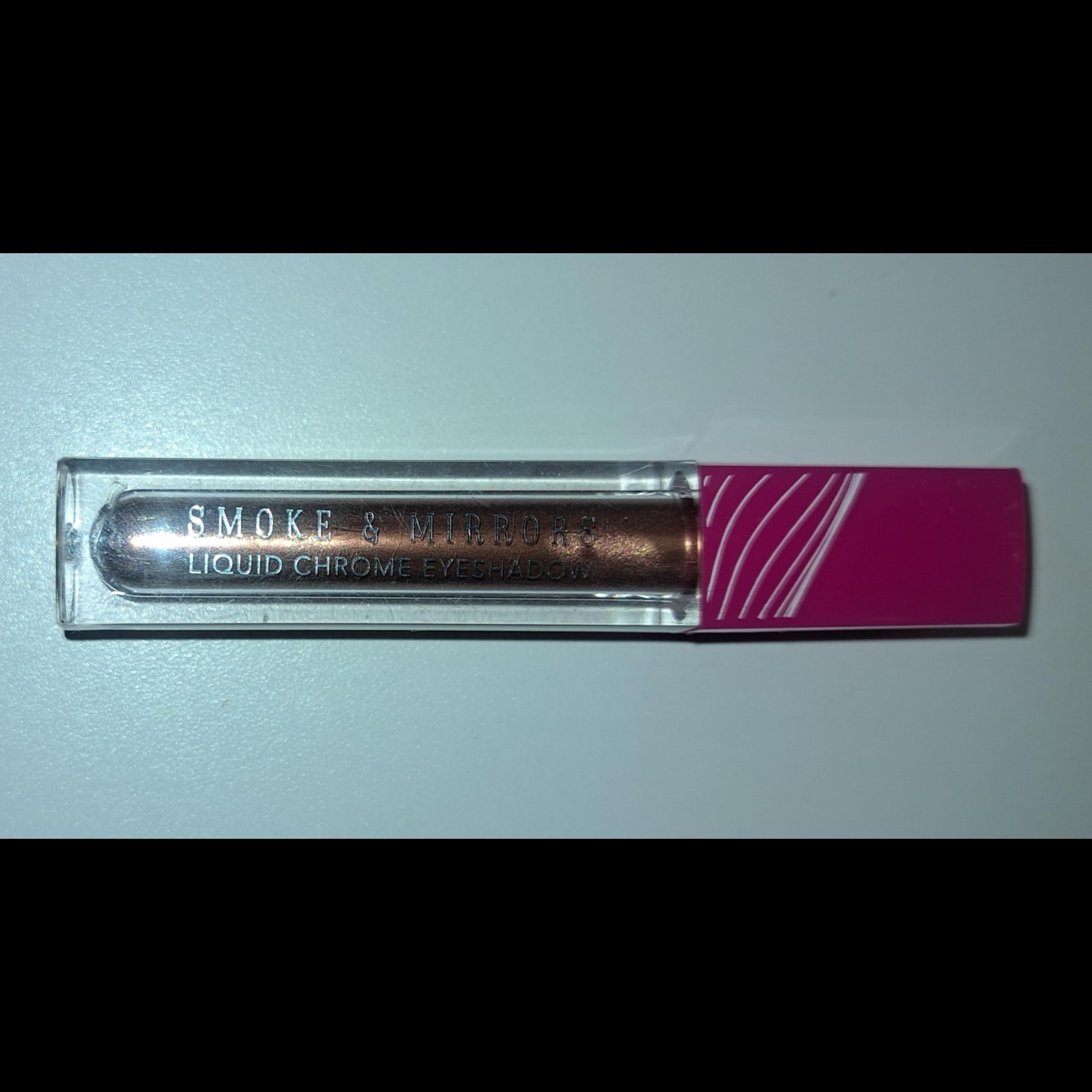 Smoke and Mirrors - Liquid Chrome Eyeshadow