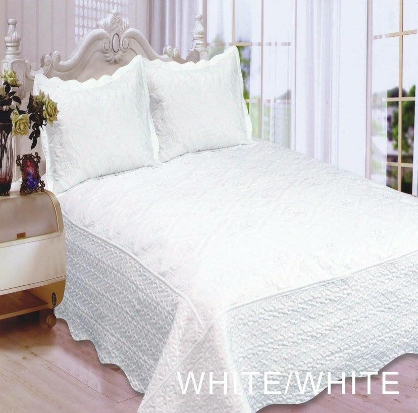 Queen size embroidery bedspread 3 pc set
