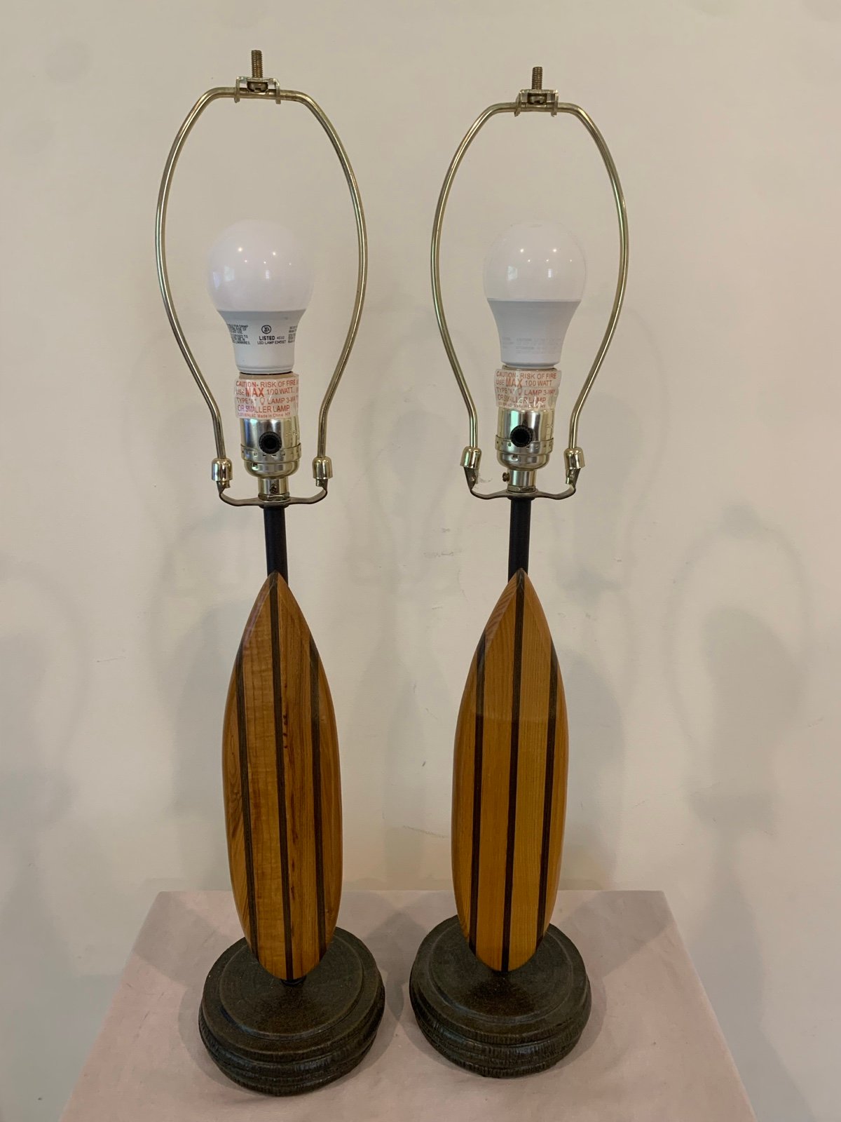 Surfboard lamps