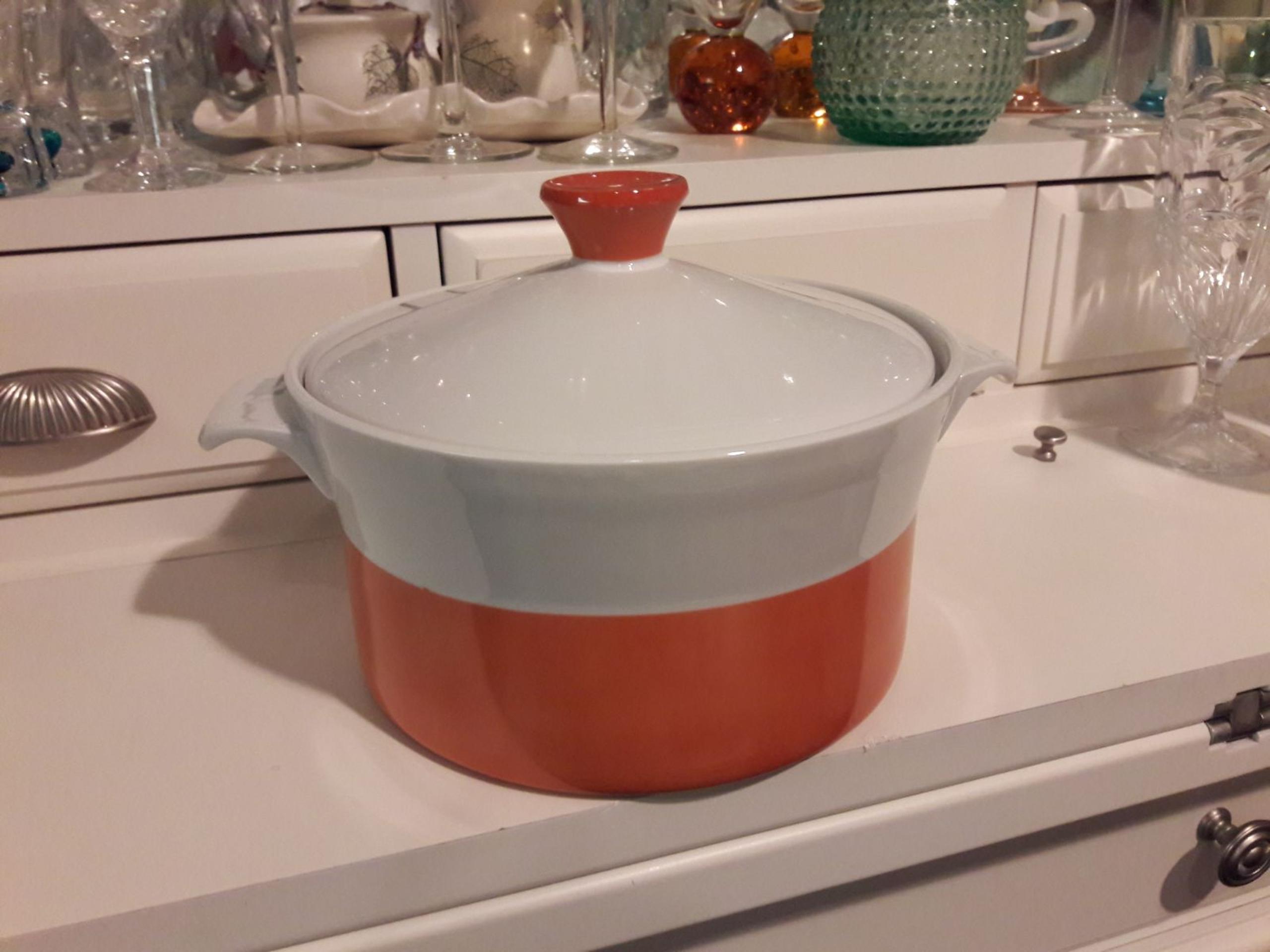Excellent Vintage Sango Covered Casserol