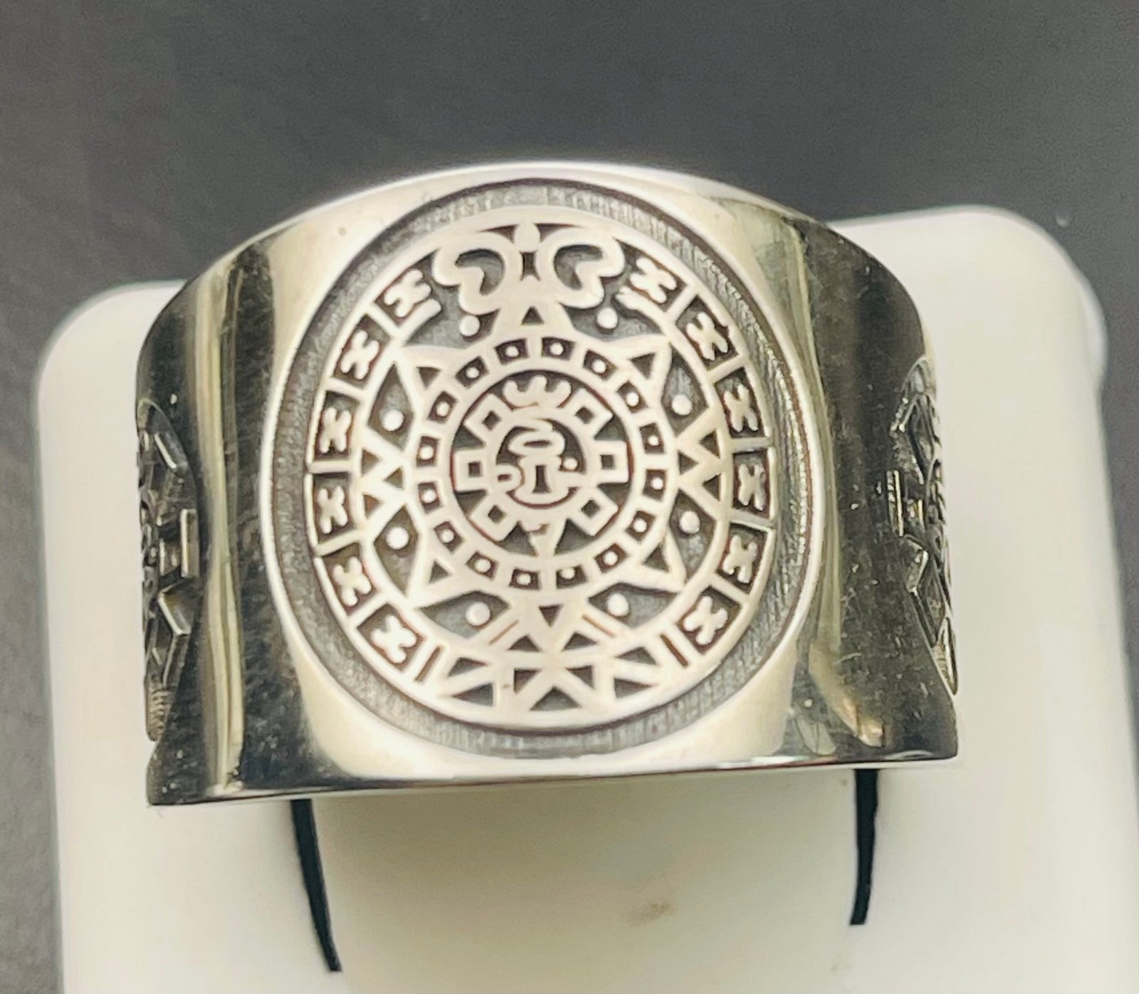 Size 13 Mayan Aztec sterling silver 925 ring