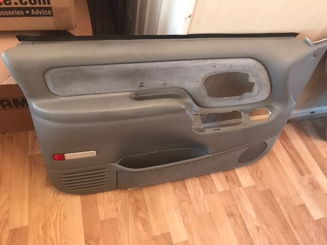 1995-1999 GMC Yukon Interior Door Panel Set