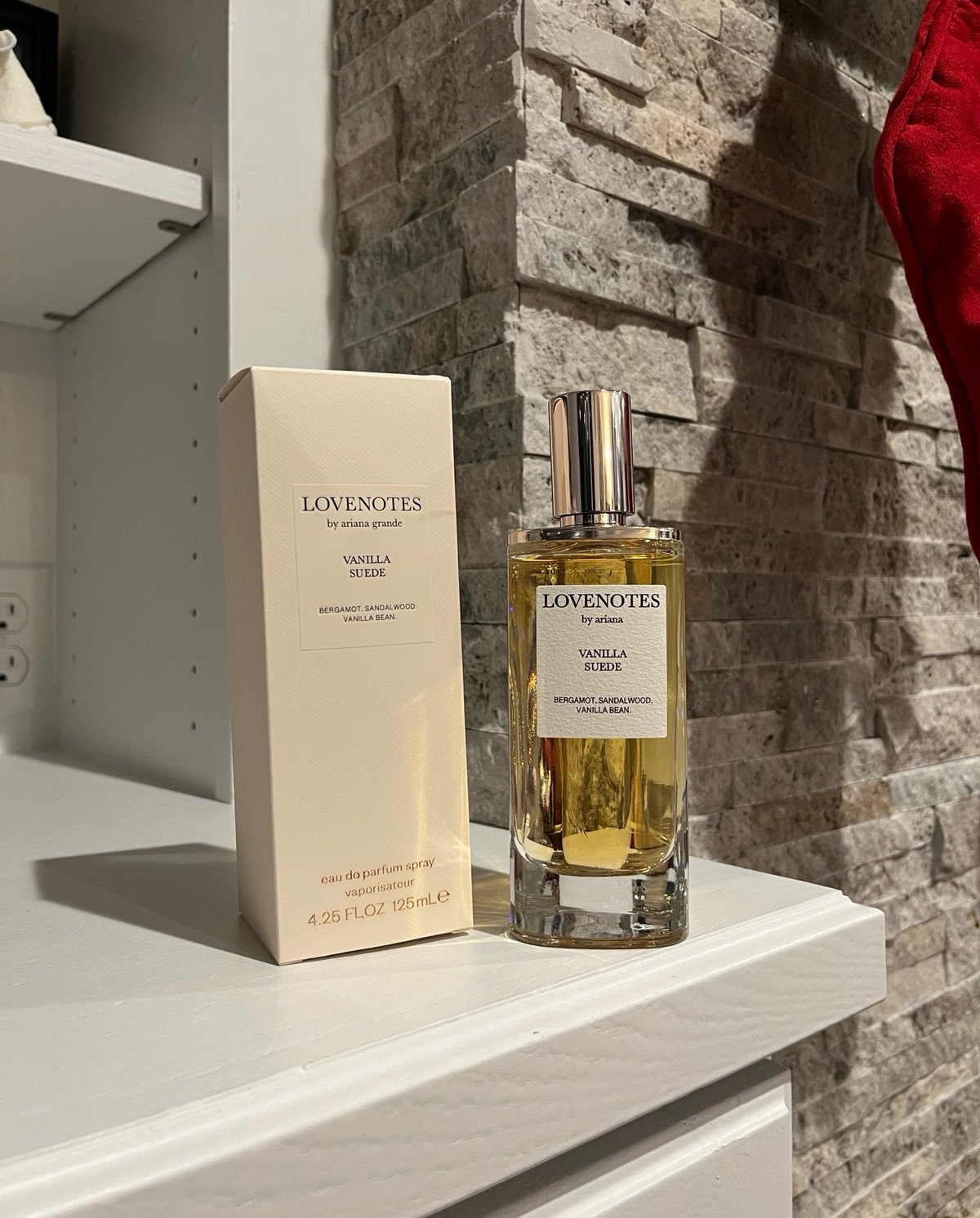 New Ariana Grande Lovenotes Vanilla Suede eau de parfum 4.25 oz