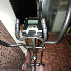 Fitness reality exercise machine . READ DISCRIPTION