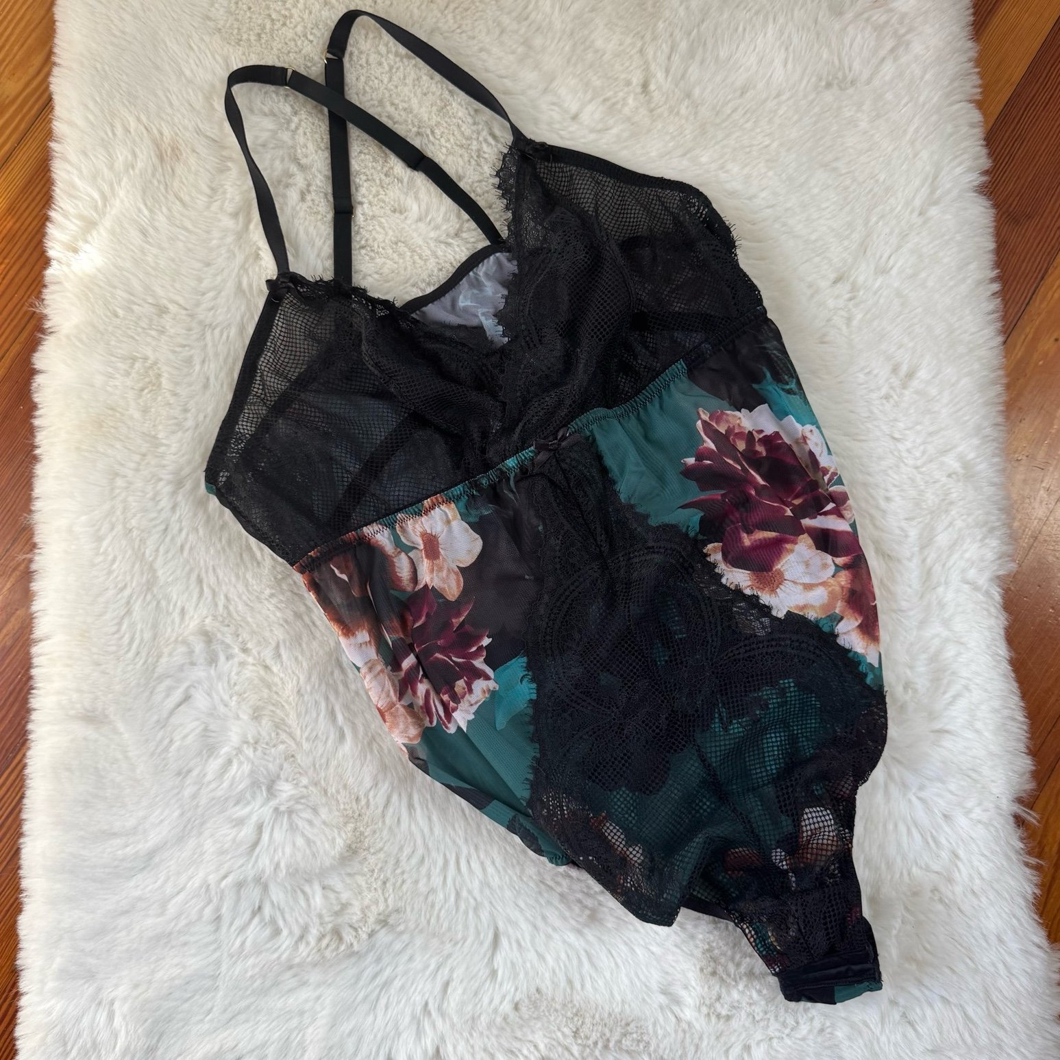 Cacique Green Midnight Floral Mesh Lace Bodysuit Size 14 / 16